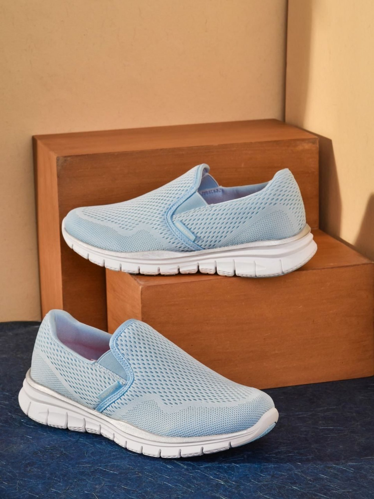 Red Tape Women's Sky Blue Walking Shoes