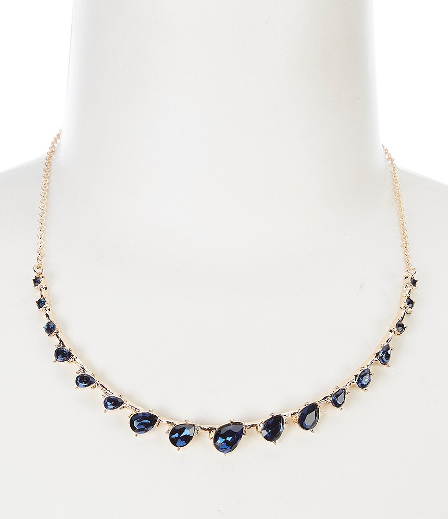 Gemma Layne Hammered Wire Teardrop Collar Necklace