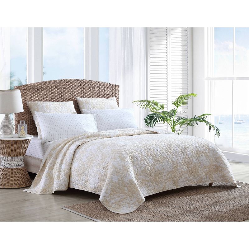 Full/Queen Lago Leaves Quilt Yellow - Tommy Bahama