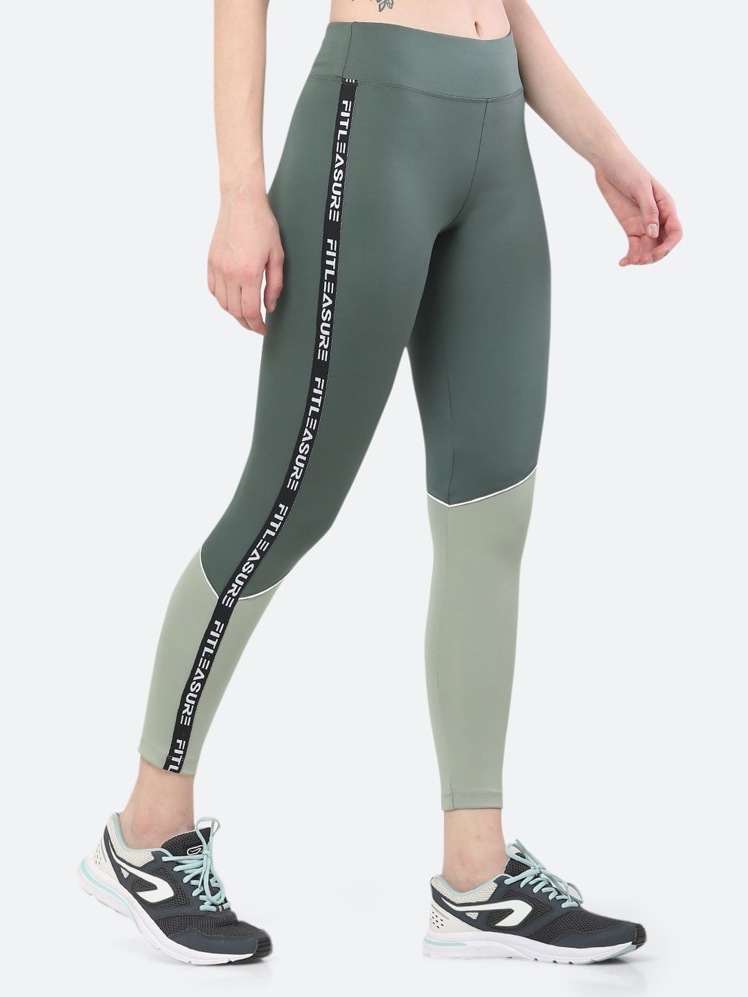 Fitleasure Green Mid Rise Tights