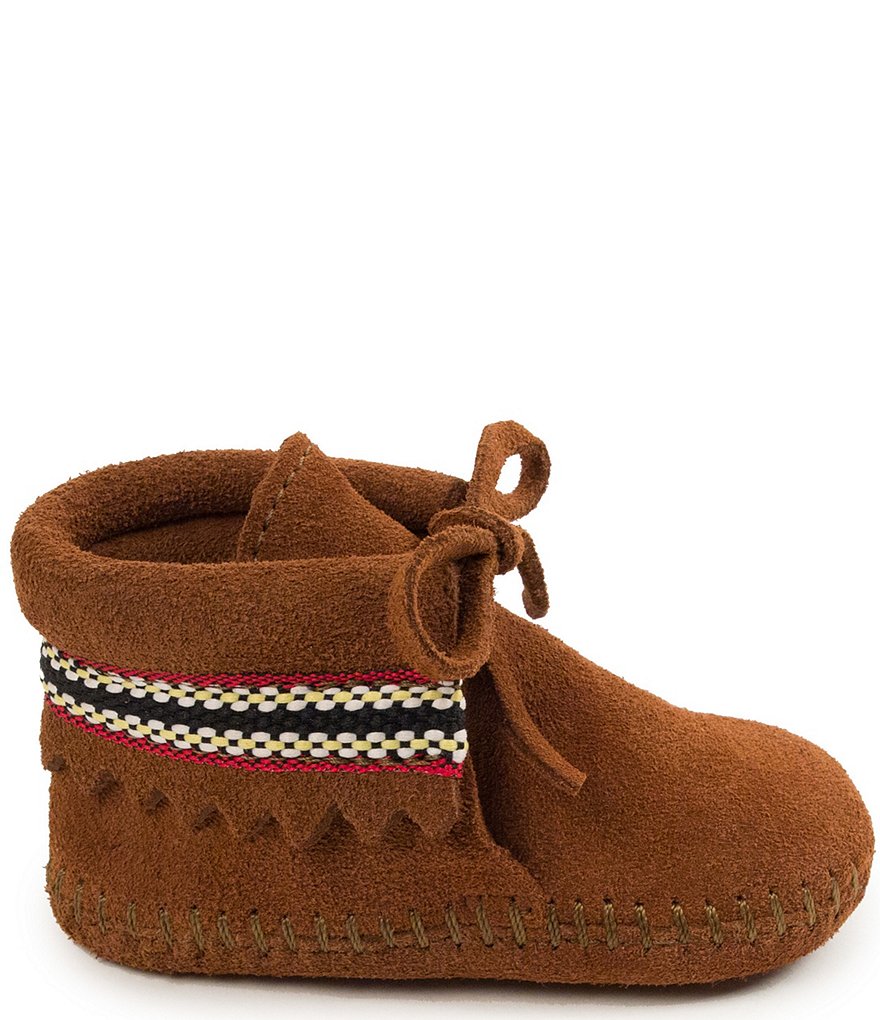 Minnetonka Kids' Braid Bootie Crib Shoe (Infant)