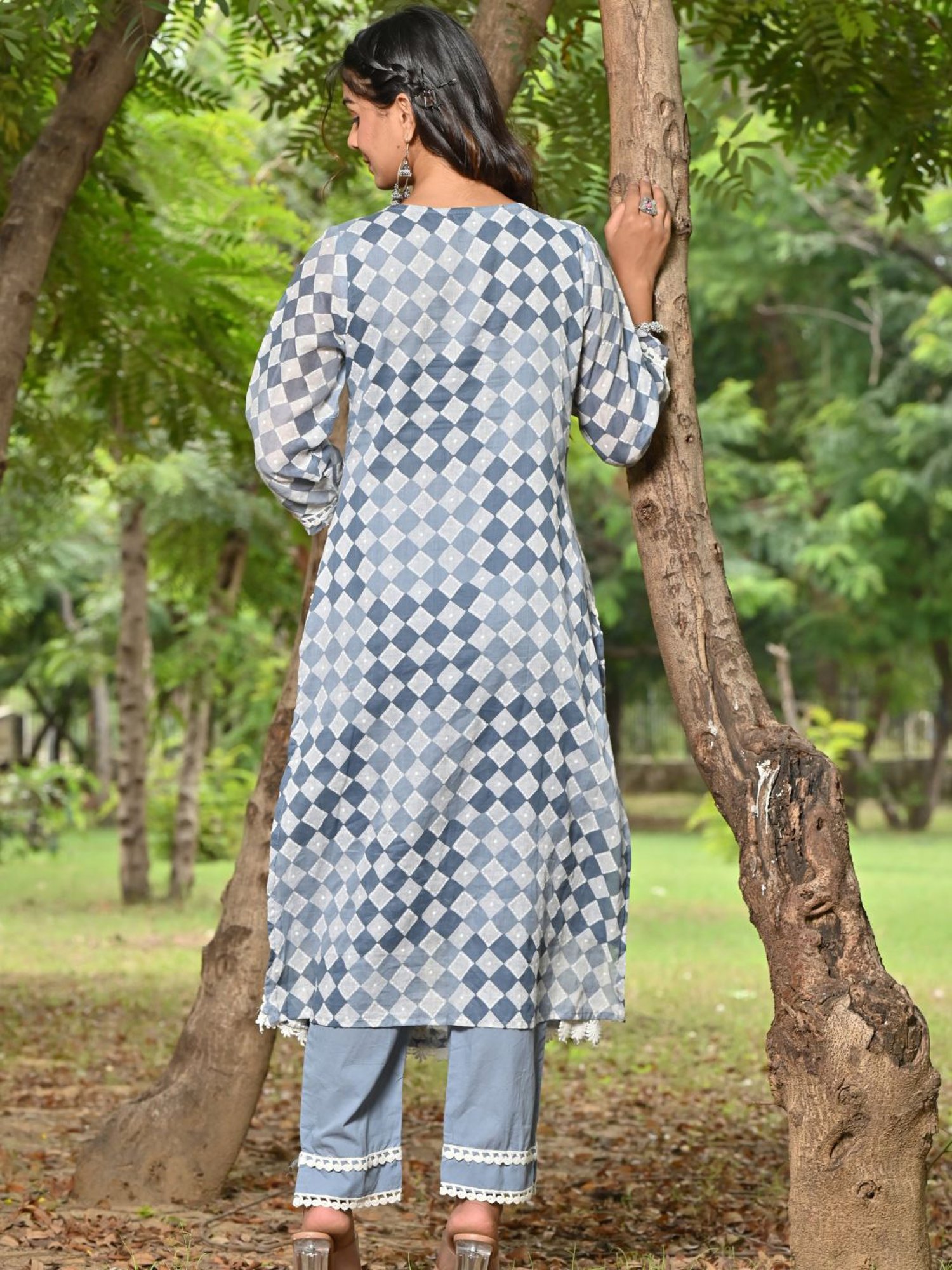 Zolo Label Blue Embroidered Kurta With Pant & Dupatta