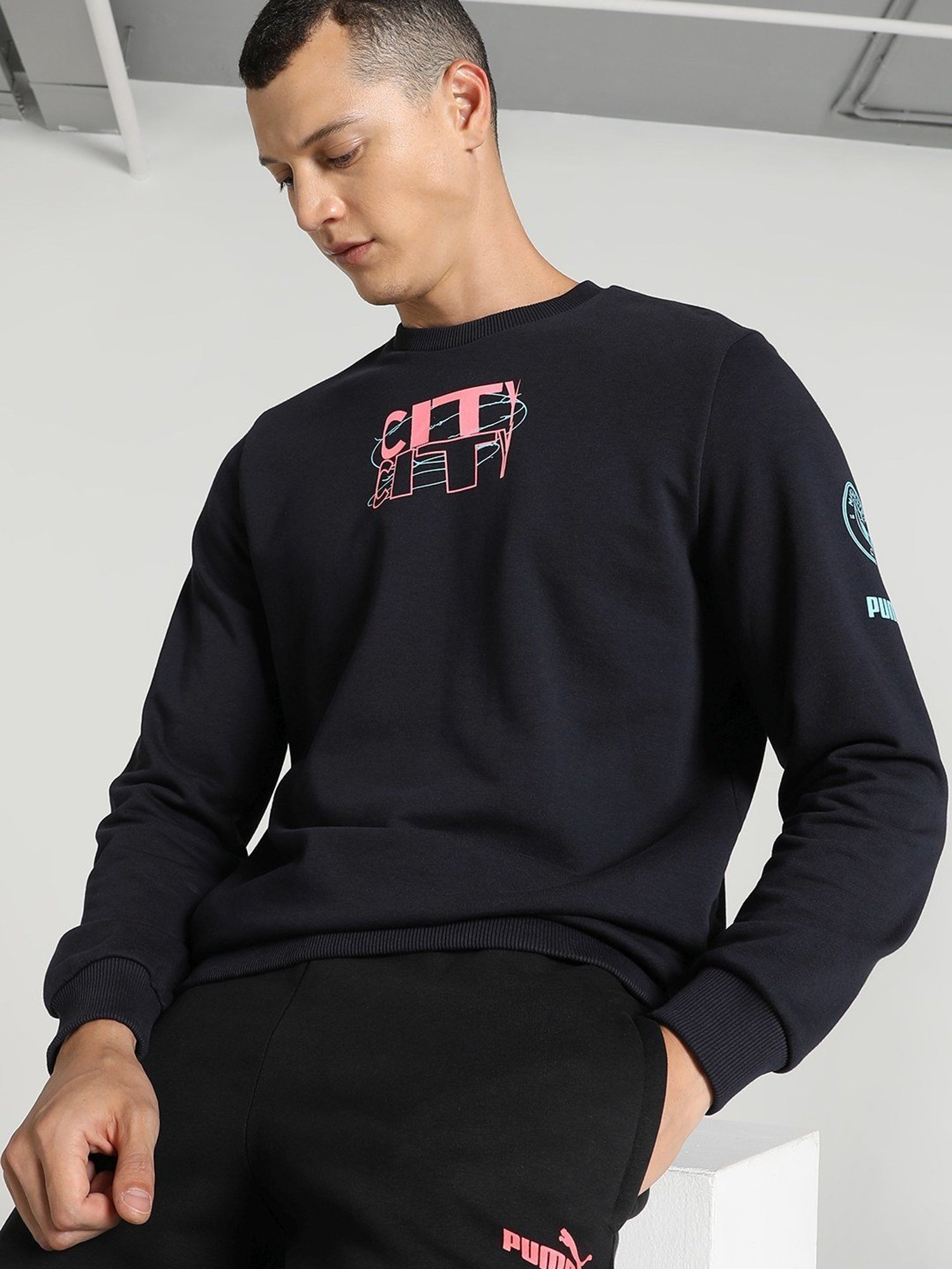 Puma Black Cotton Regular Fit Printed Sweatshirt