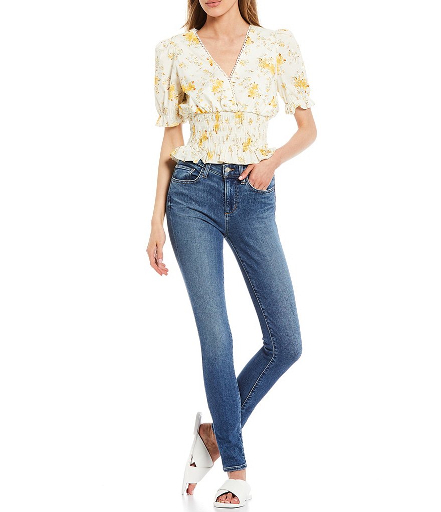 WAYF Floral Print Smocked Waist V-Neck Short Sleeve Top