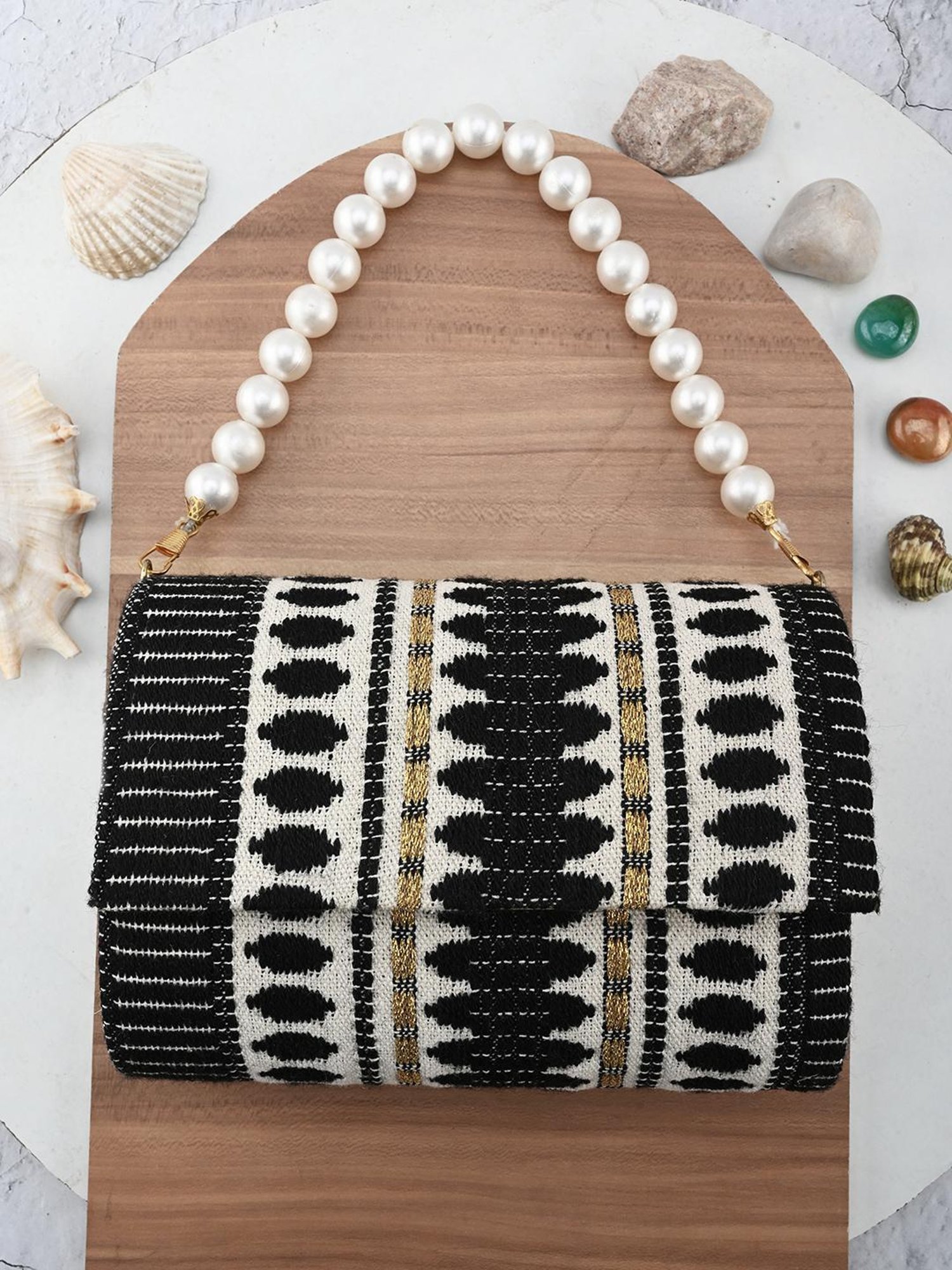 Gaurapakhi Black Printed Envelope Clutch