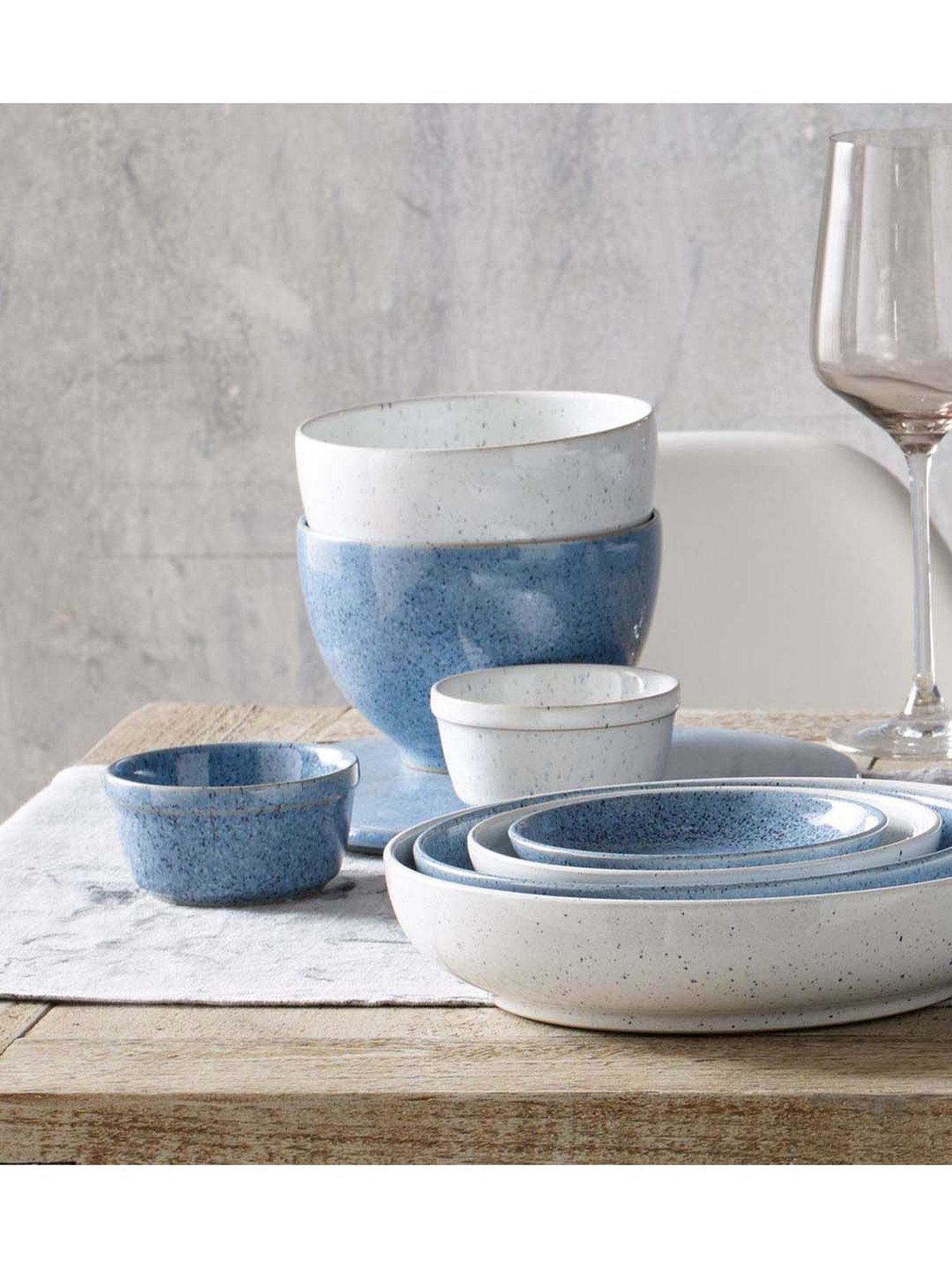 DENBY Studio Blue White Stoneware Chalk Ramekin (170 ml) - Set of 1