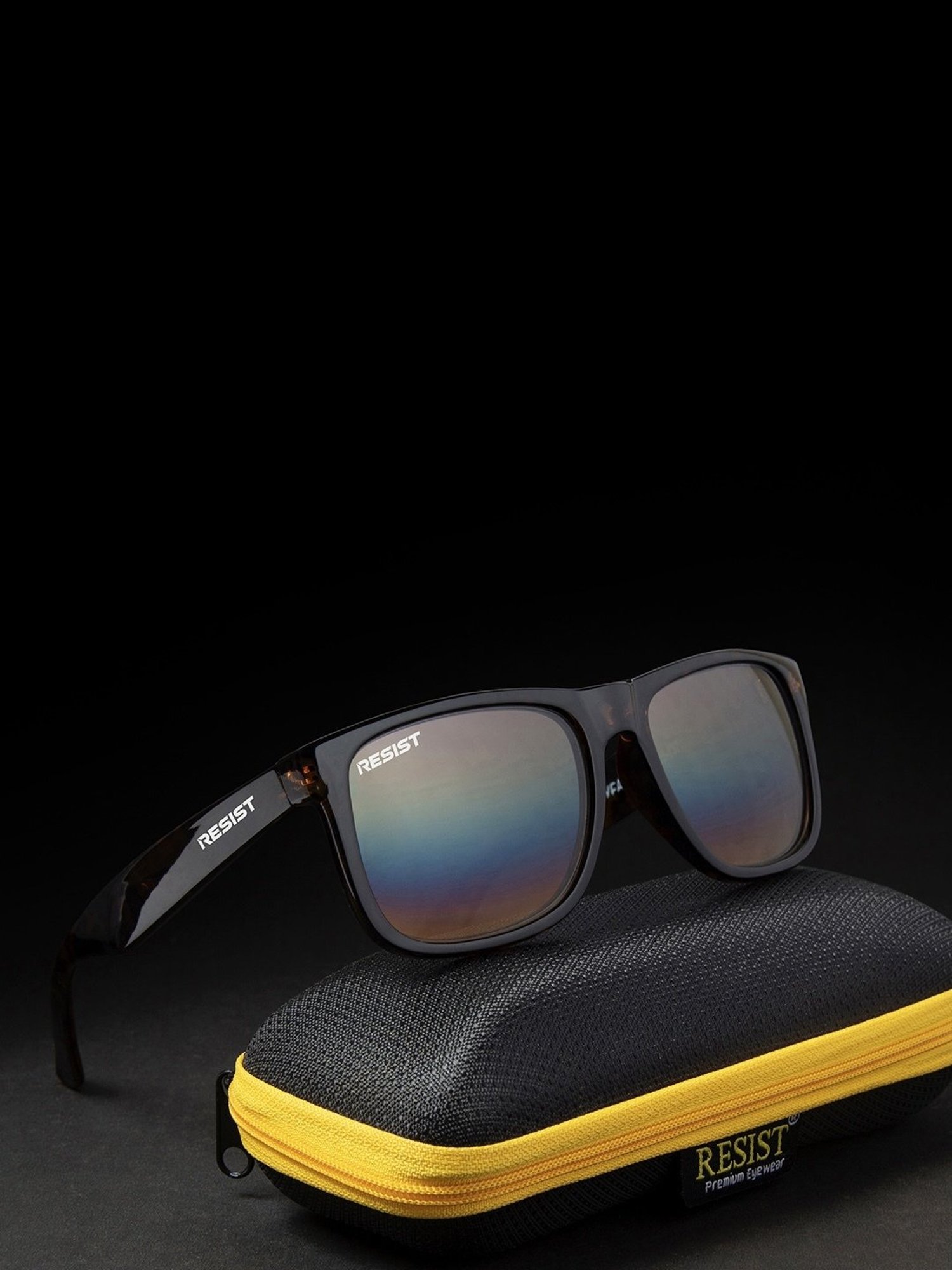 Resist Eyewear Brown Wayfarer UV Protection Unisex Sunglasses