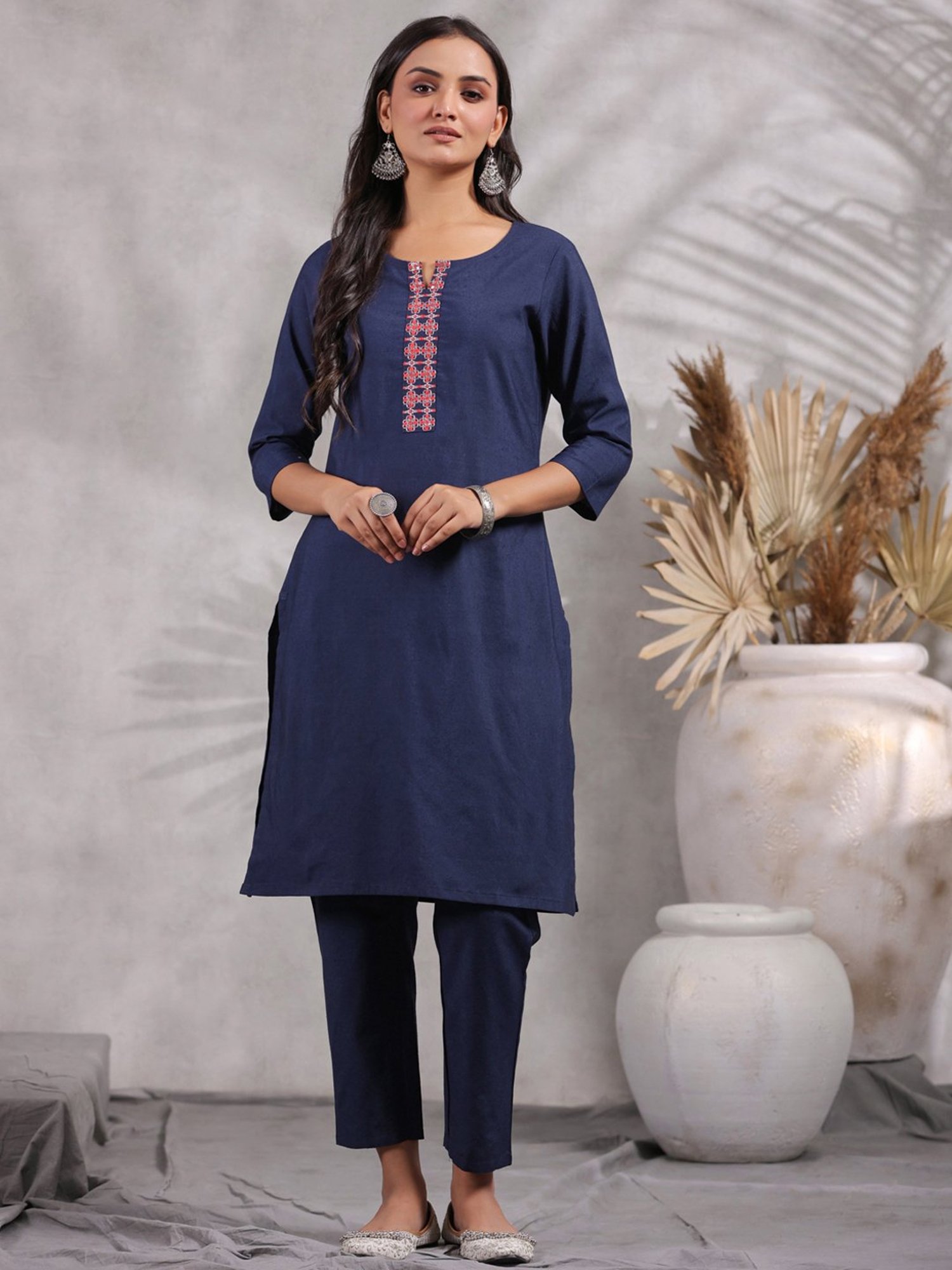 Anubhutee Navy Cotton Kurti Pant Set
