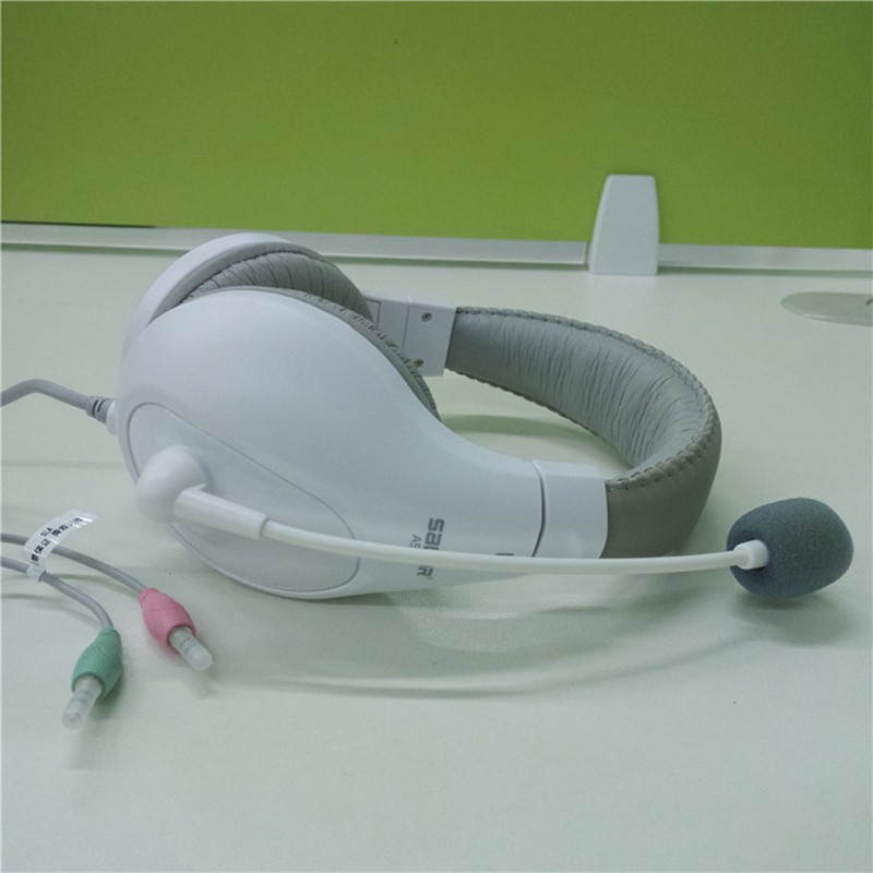 3.5MM wired gaming headset, stereo noise canceling headset with boom microphone and volume control, suitable for PC, laptop, tablet, mobile phone