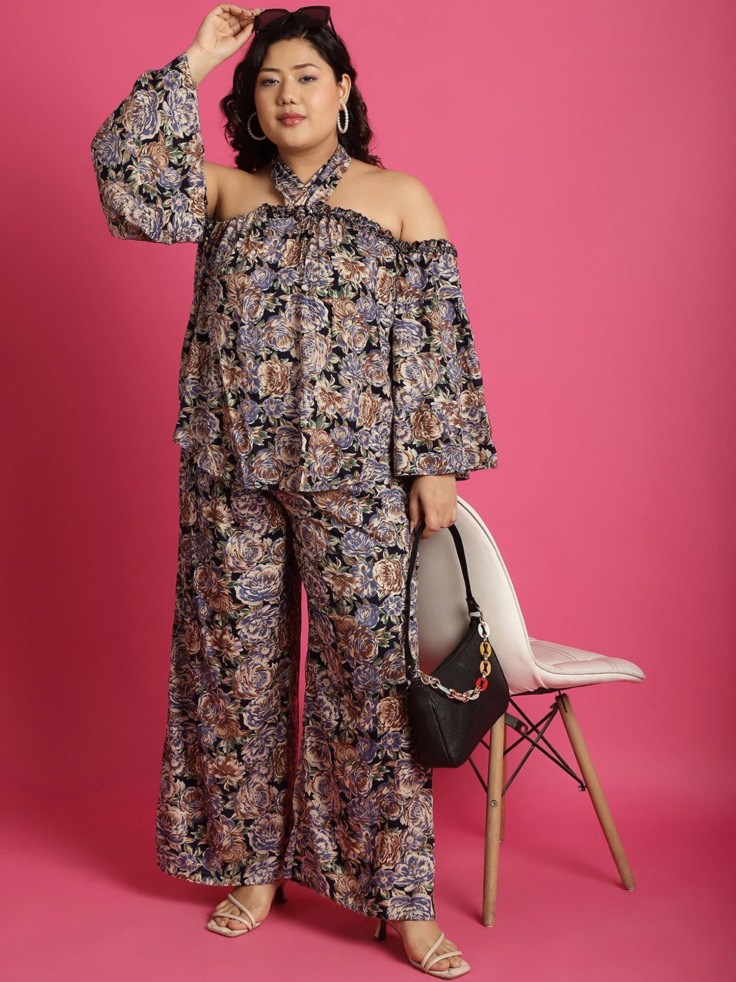 theRebelinme Navy Floral Print High Rise Regular Fit Palazzos