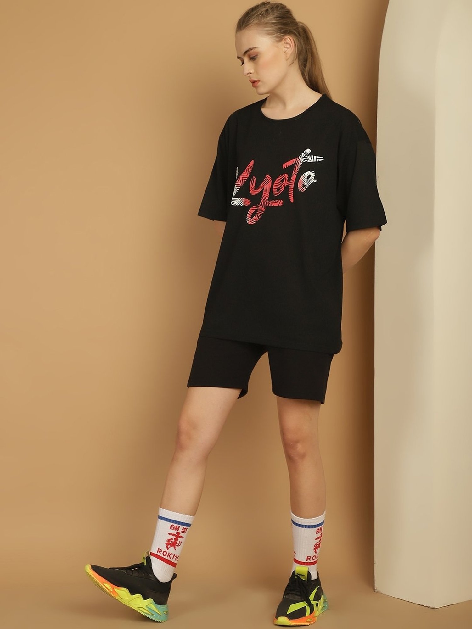 Vimal Jonney Black Cotton Printed T-Shirt & Shorts Set