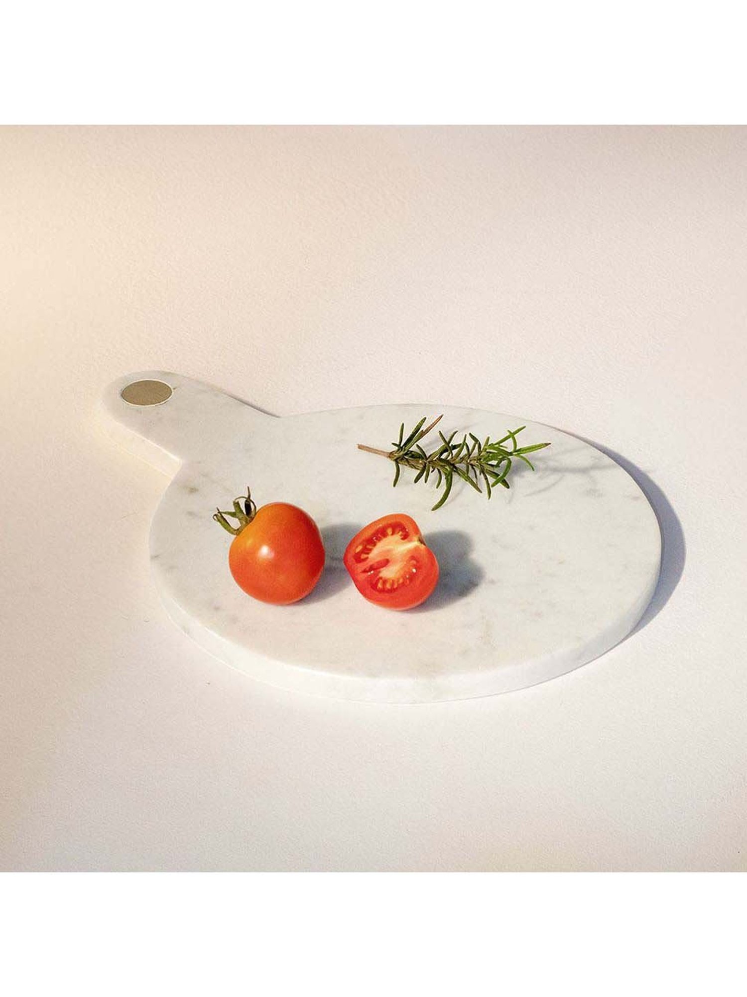 ellementry Moonshine White Marble Round Chopping Board - Set of 1