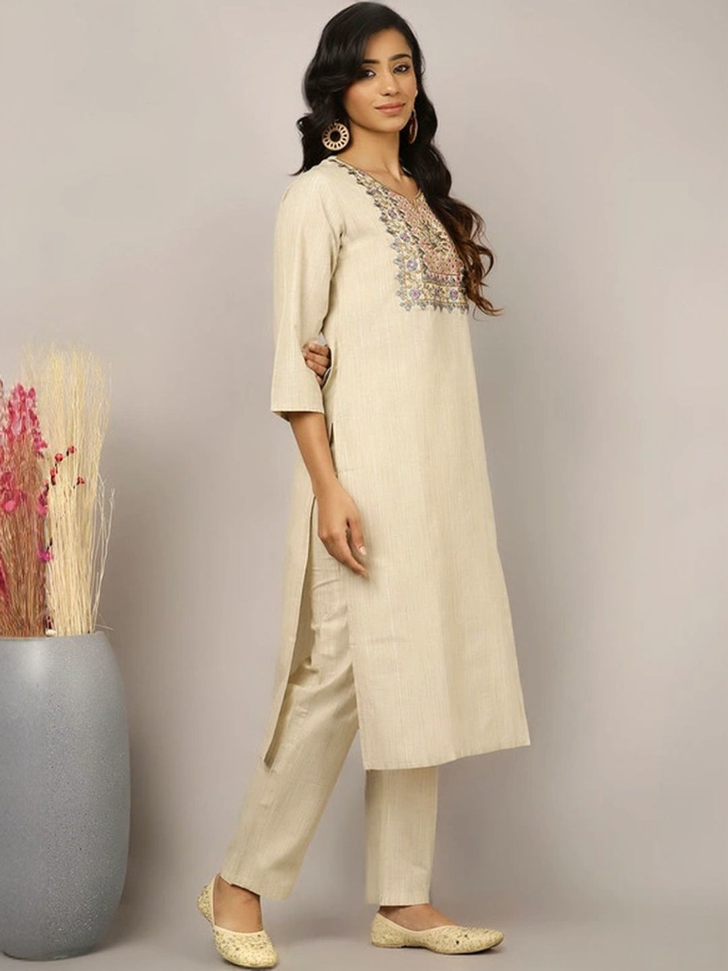 Jaipur Kurti Beige Embroidered Kurta Pant Set With Dupatta