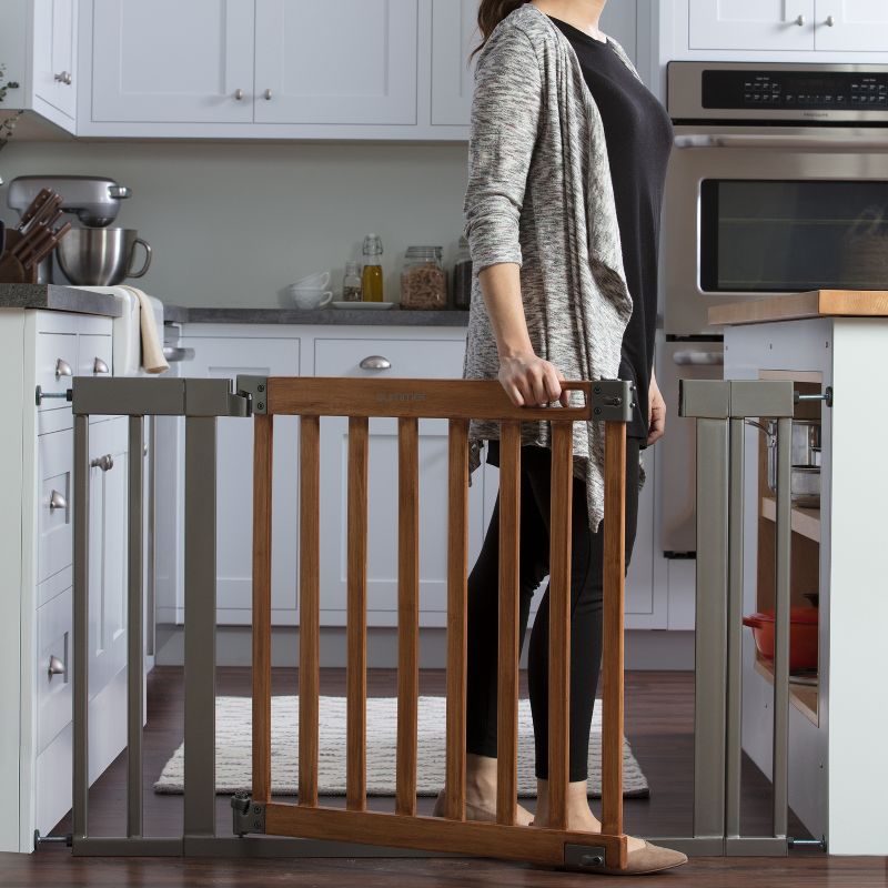 Summer Infant West End Safety Gate