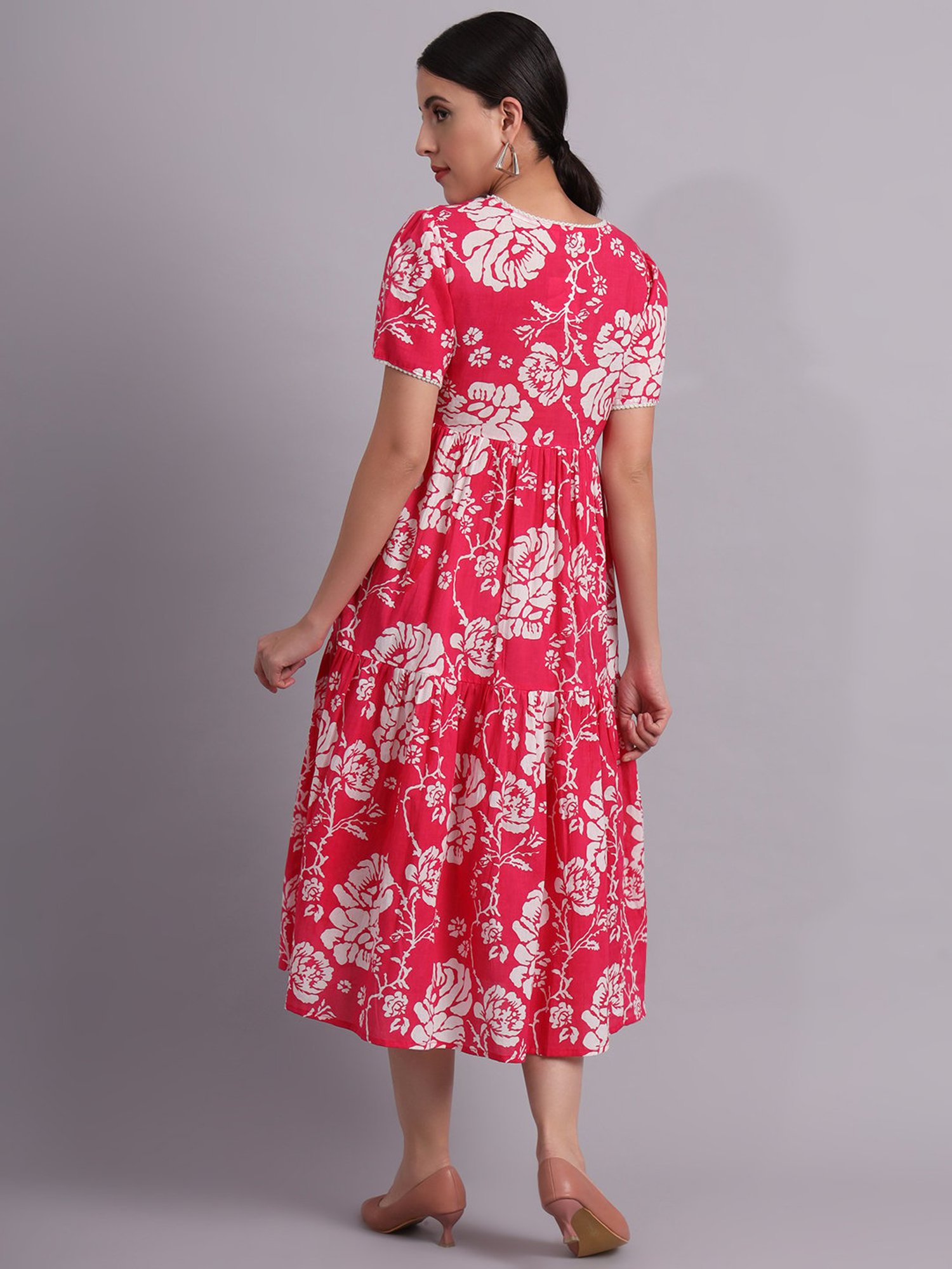 DECKEDUP Magenta Floral Print Midi Dress