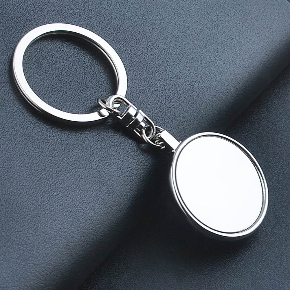 Half Football Keyring Metal Keychain Cool Car Keyring Handbag Pendant Decoration Creative Gift Keyfob