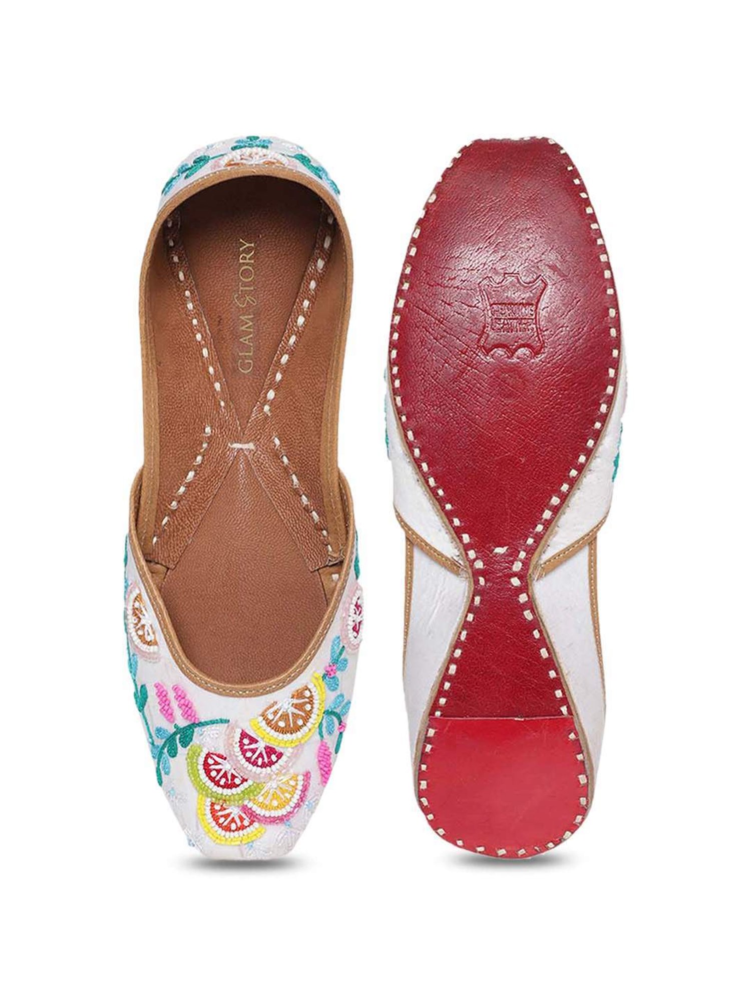 Glam Story Women's White Ethnic Juttis