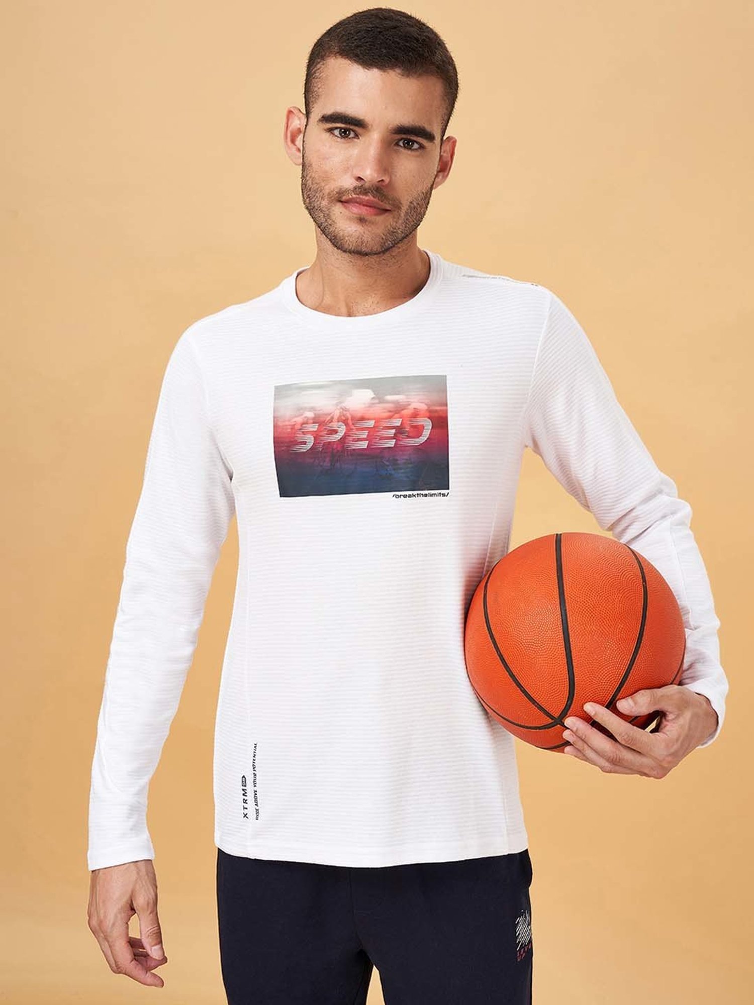 Ajile by Pantaloons White Slim Fit Printed Crew T-Shirt