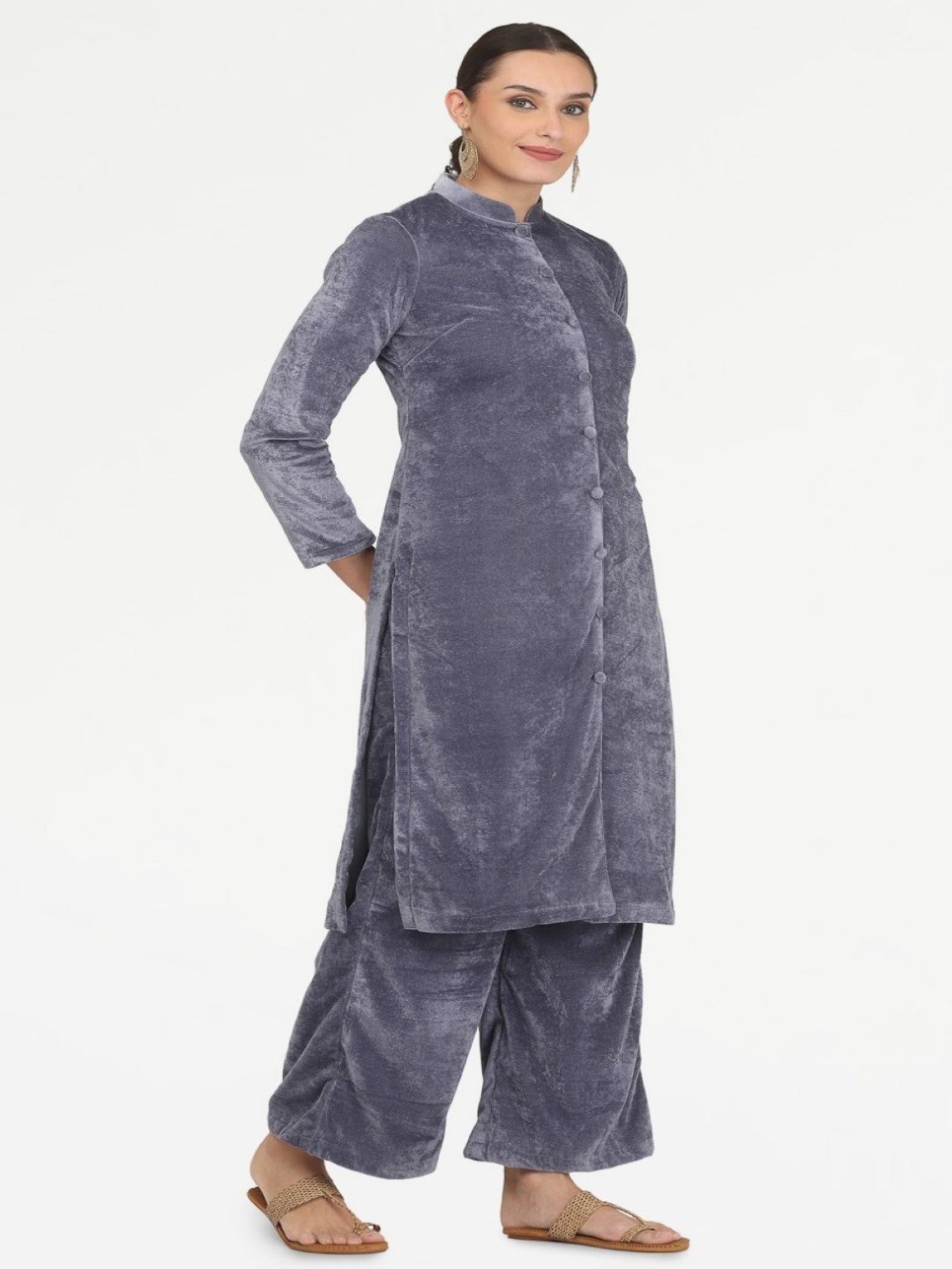 Kaanchie Nanggia Grey Velvet Jacket with Pant