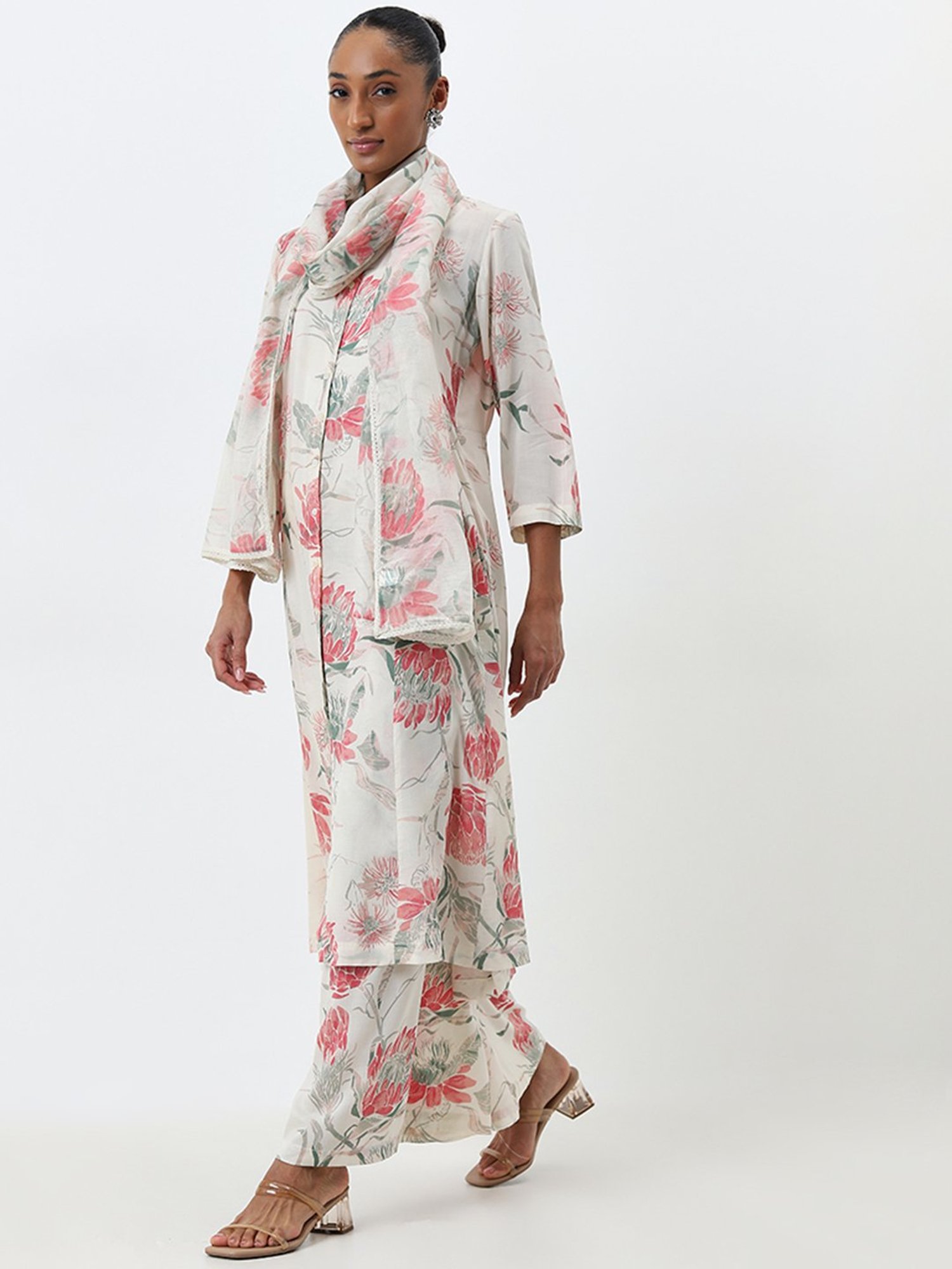 Zuba by Westside Off-White Floral Printed Cotton Stole