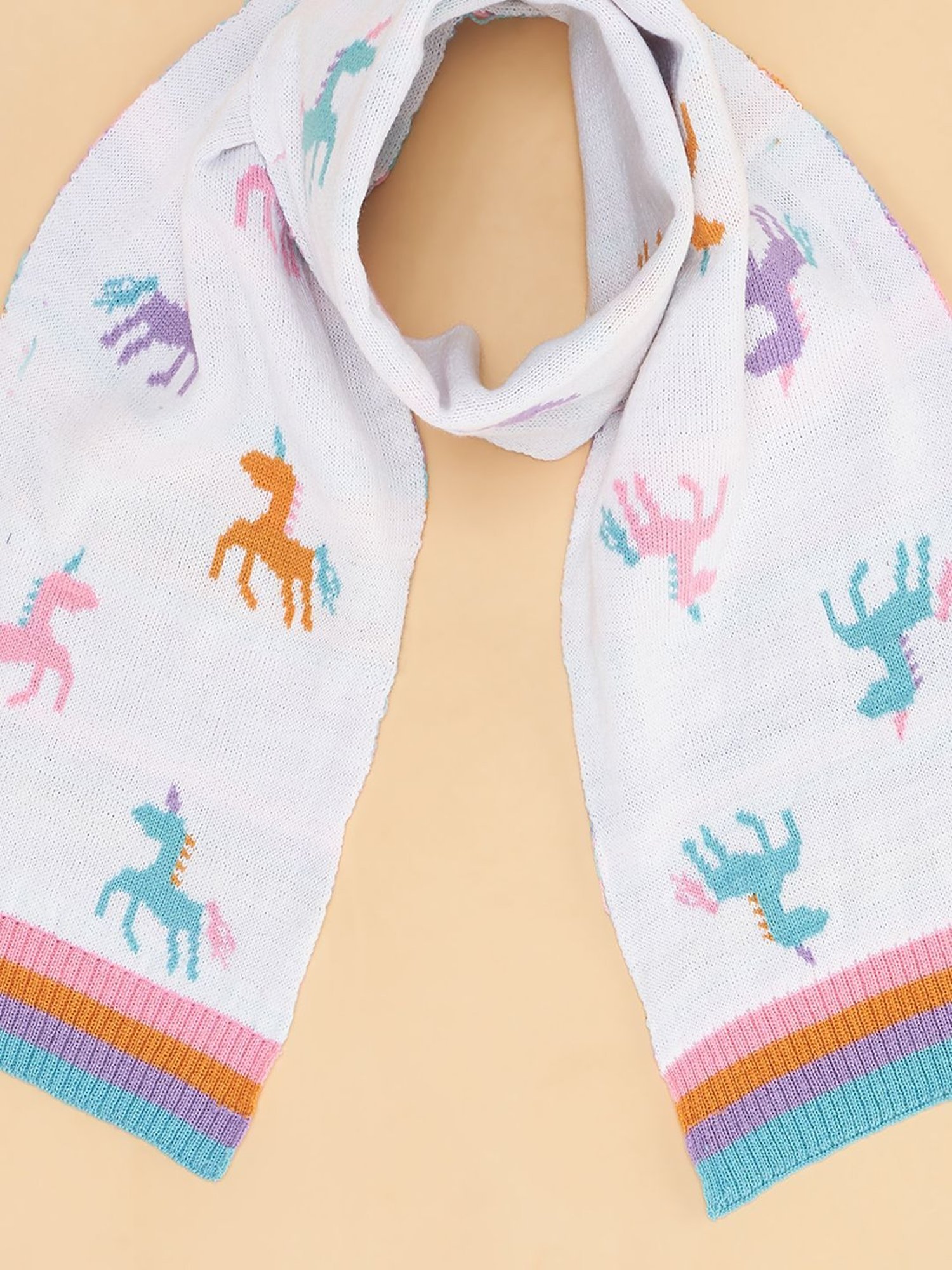 Pantaloons Junior White Printed Muffler