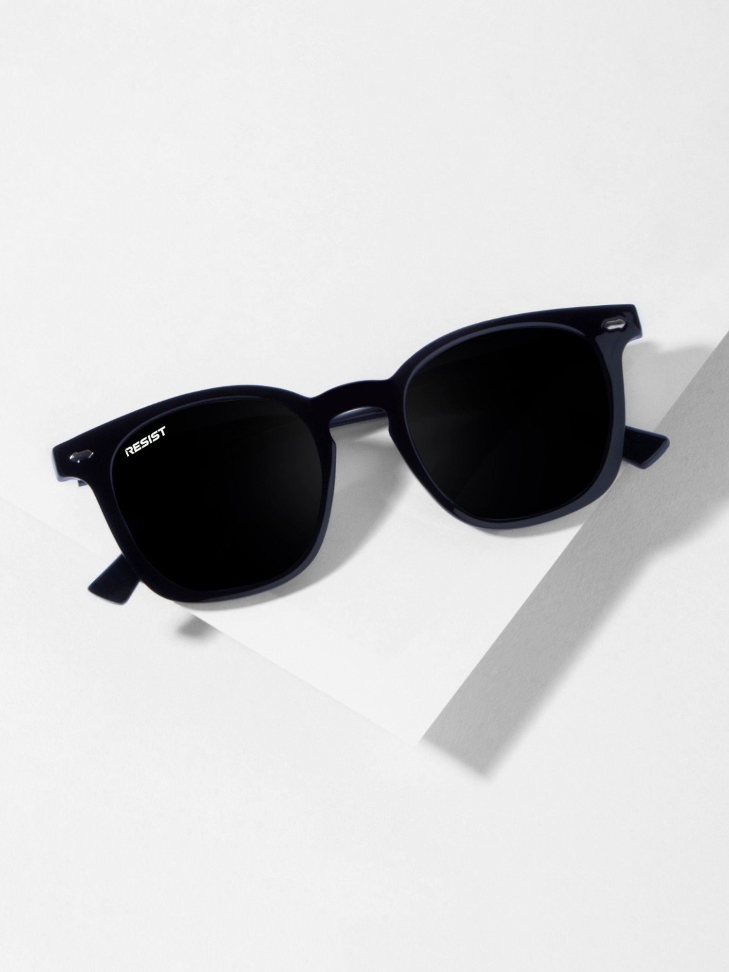 Resist Eyewear Black Wayfarer uv protected Unisex Sunglasses