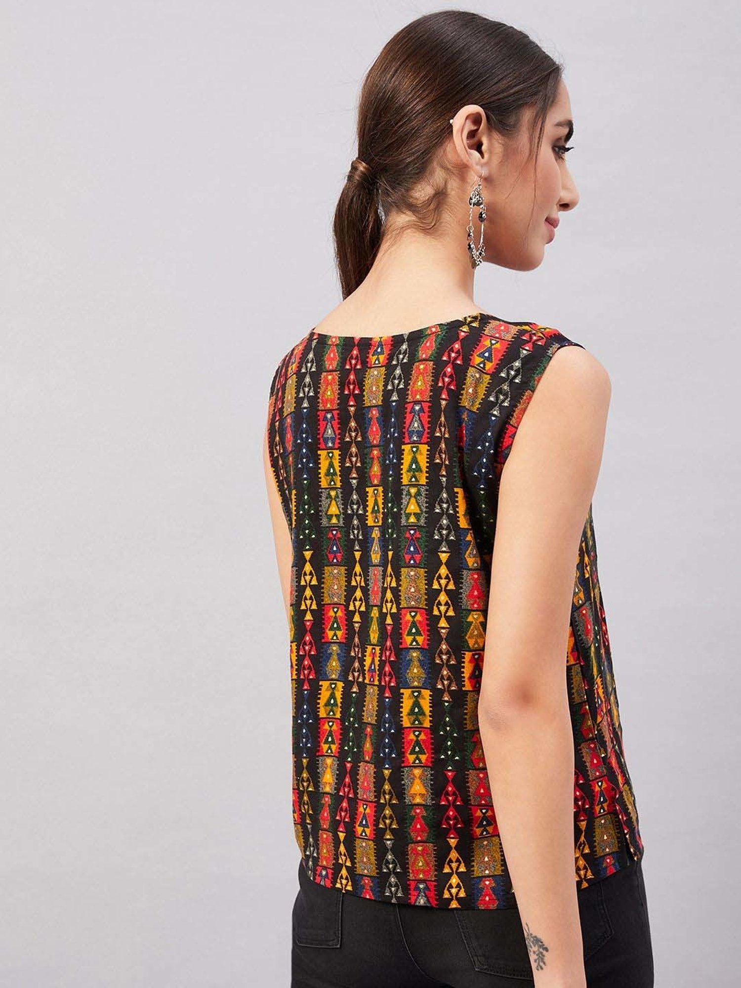 Inweave Black Printed Top