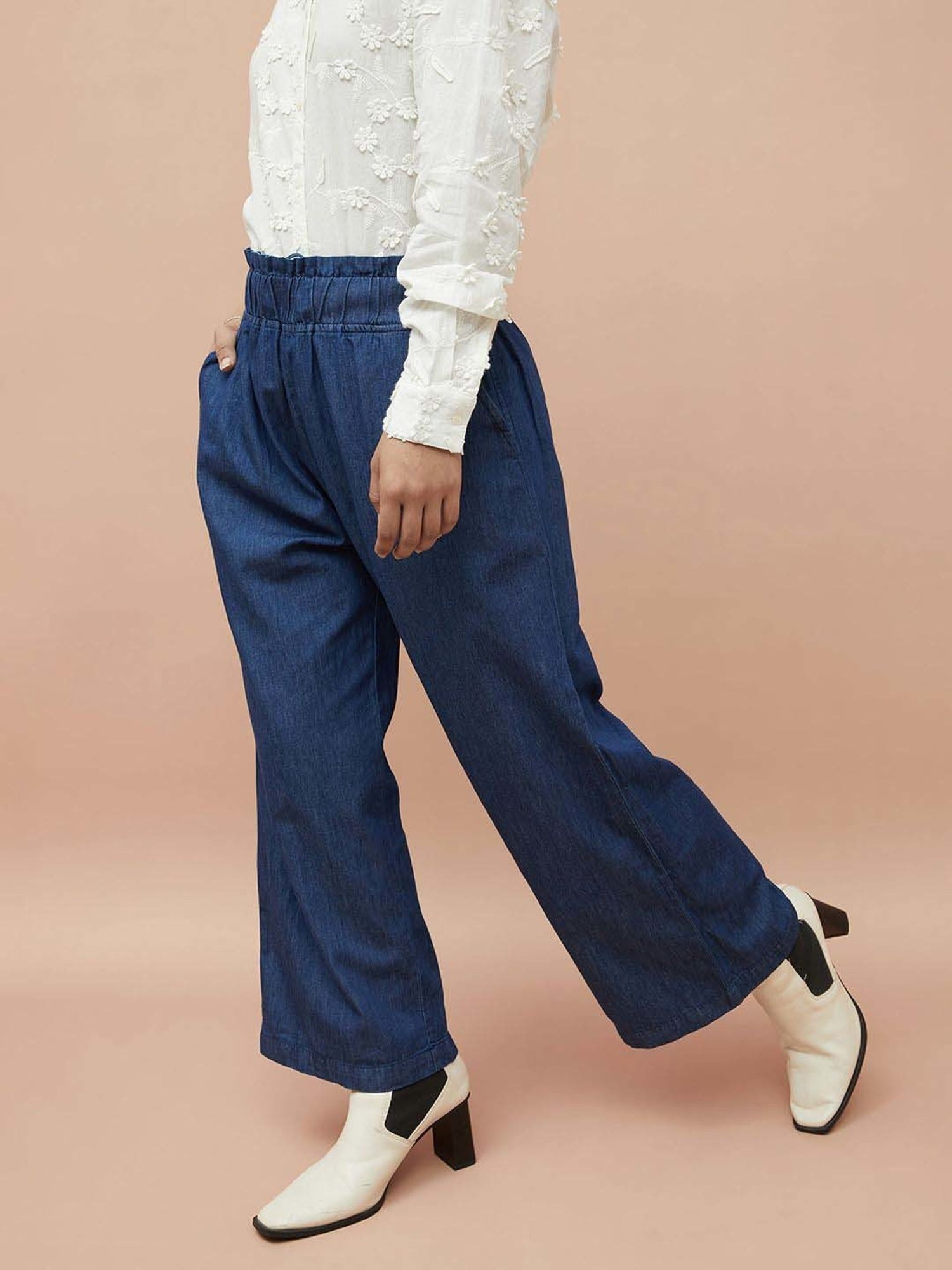 KENDALL + KYLIE Black Mid Rise Bootcut Pants