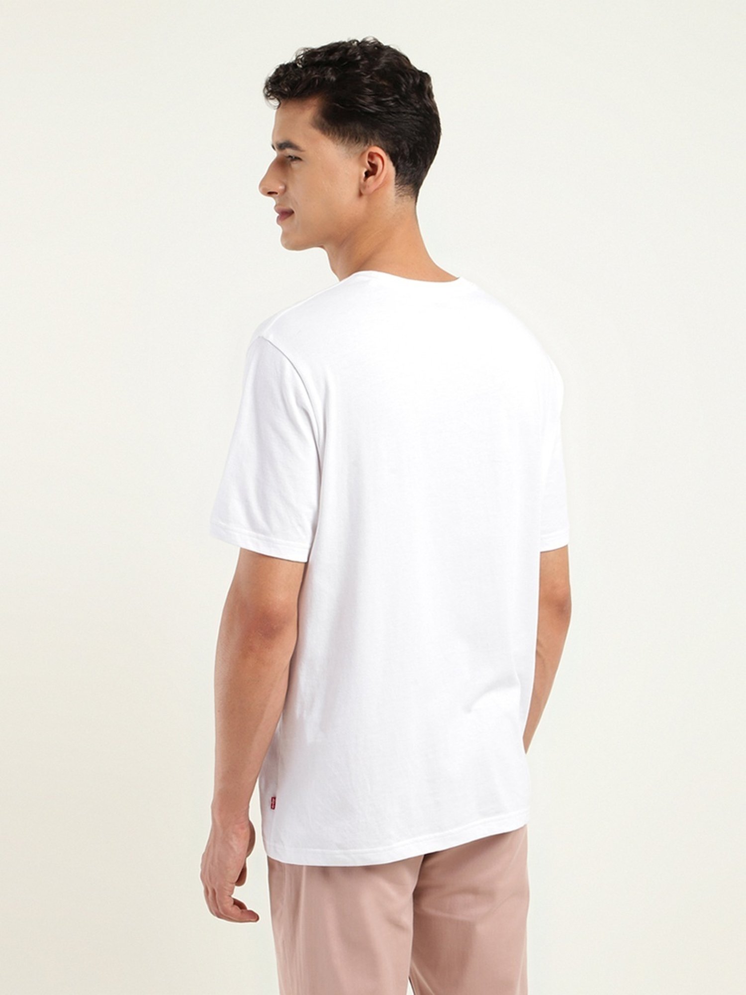 Levi's White Cotton Loose Fit Printed T-Shirt