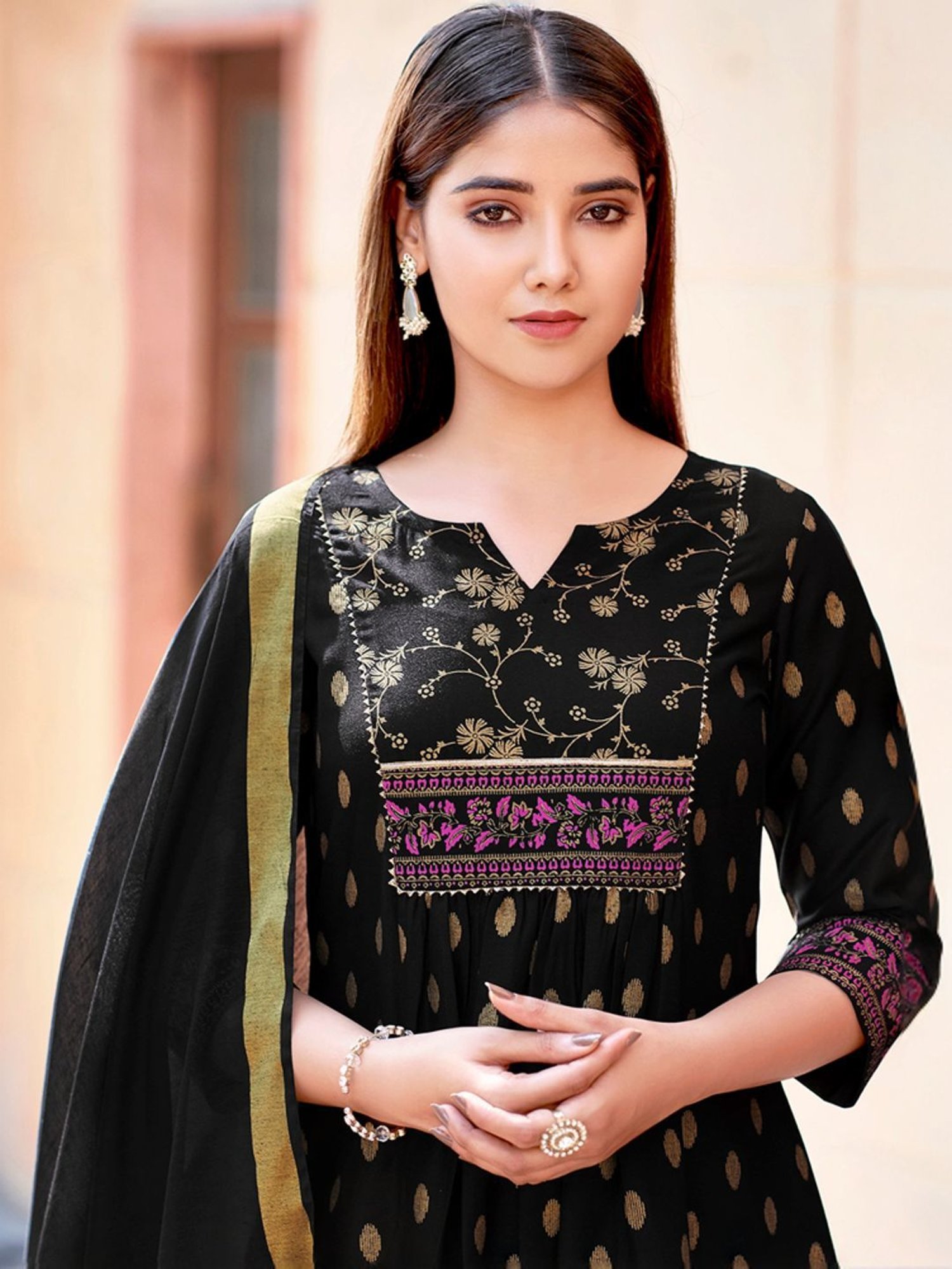 Skylee Black Floral Print Kurta Pant Set With Dupatta