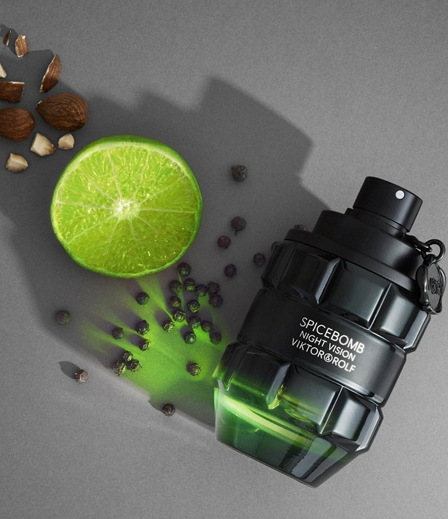 Viktor & Rolf Spicebomb Night Vision Eau de Toilette 2 Piece Gift Set