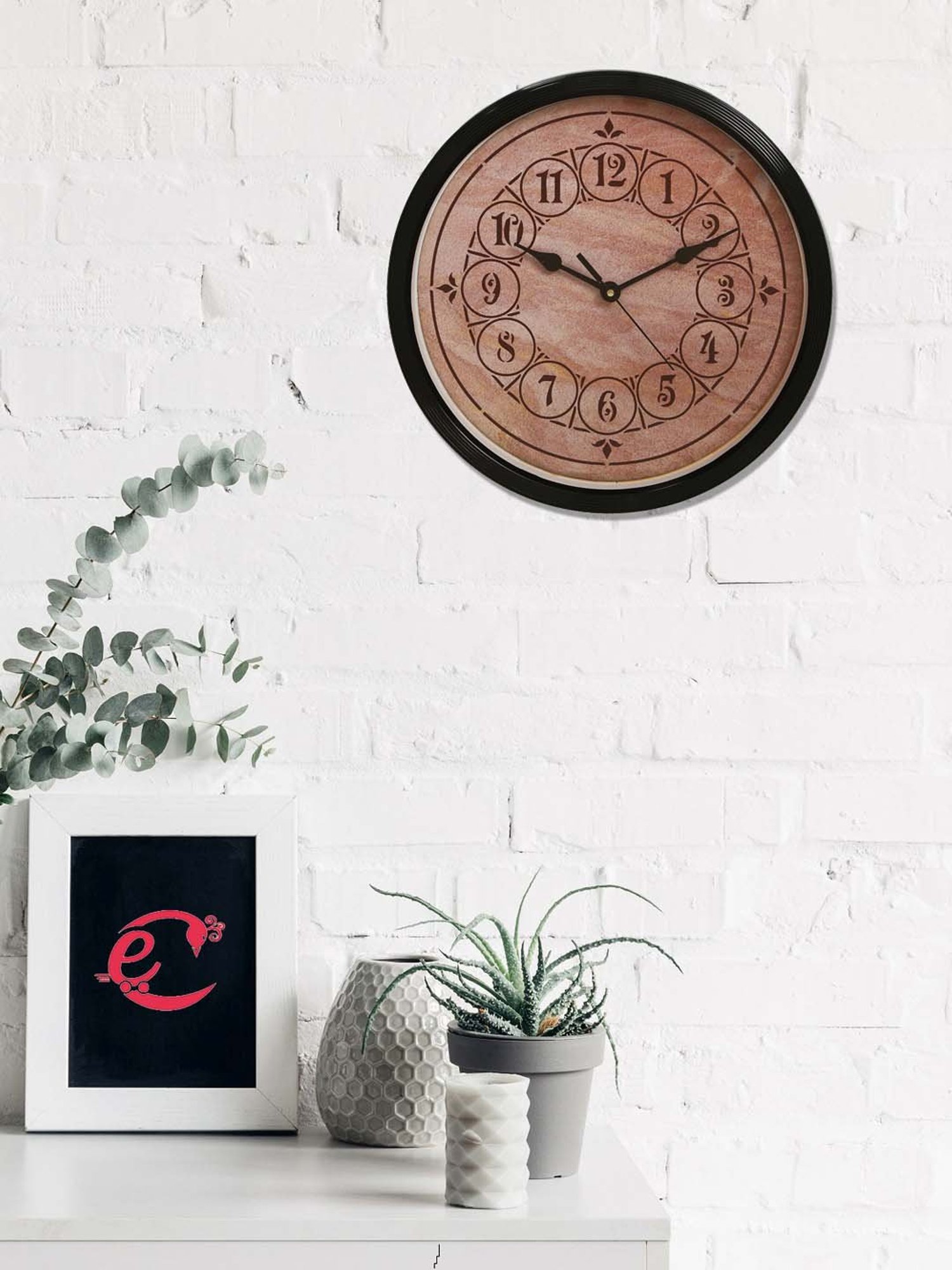 eCraftIndia Designer Round Analog Black Wall Clock