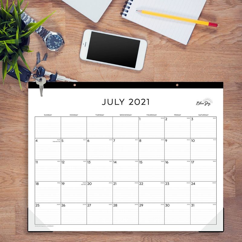 2021-22 Academic Desk Pad 17"x22" Standard - Blue Sky