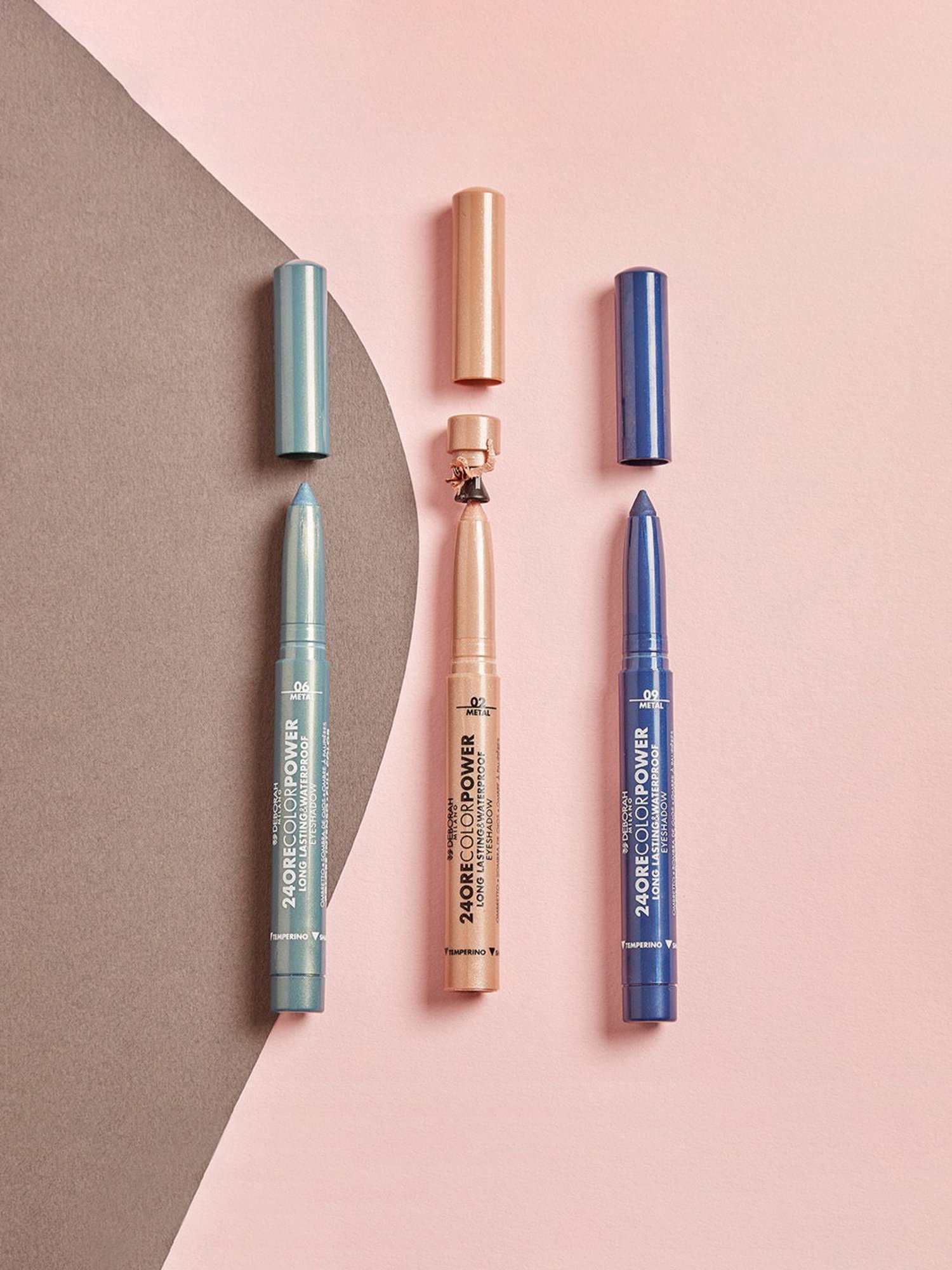 Deborah Milano 24 Ore Color Power Long Lasting & Waterproof Eyeshadow 08 Deep Purple - 1.4 gm