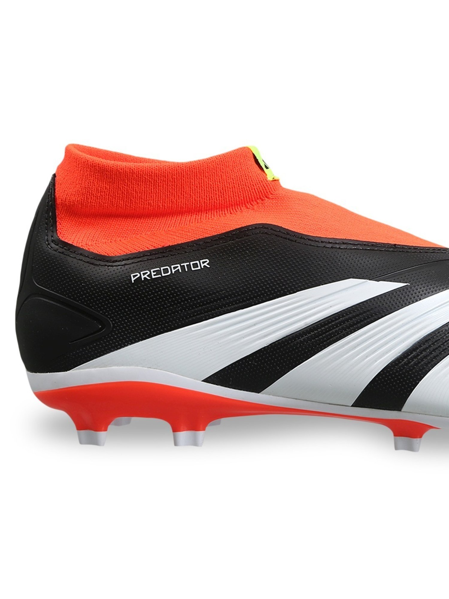 Adidas Men's PREDATOR LEAGUE LL FG Black Football Shoes