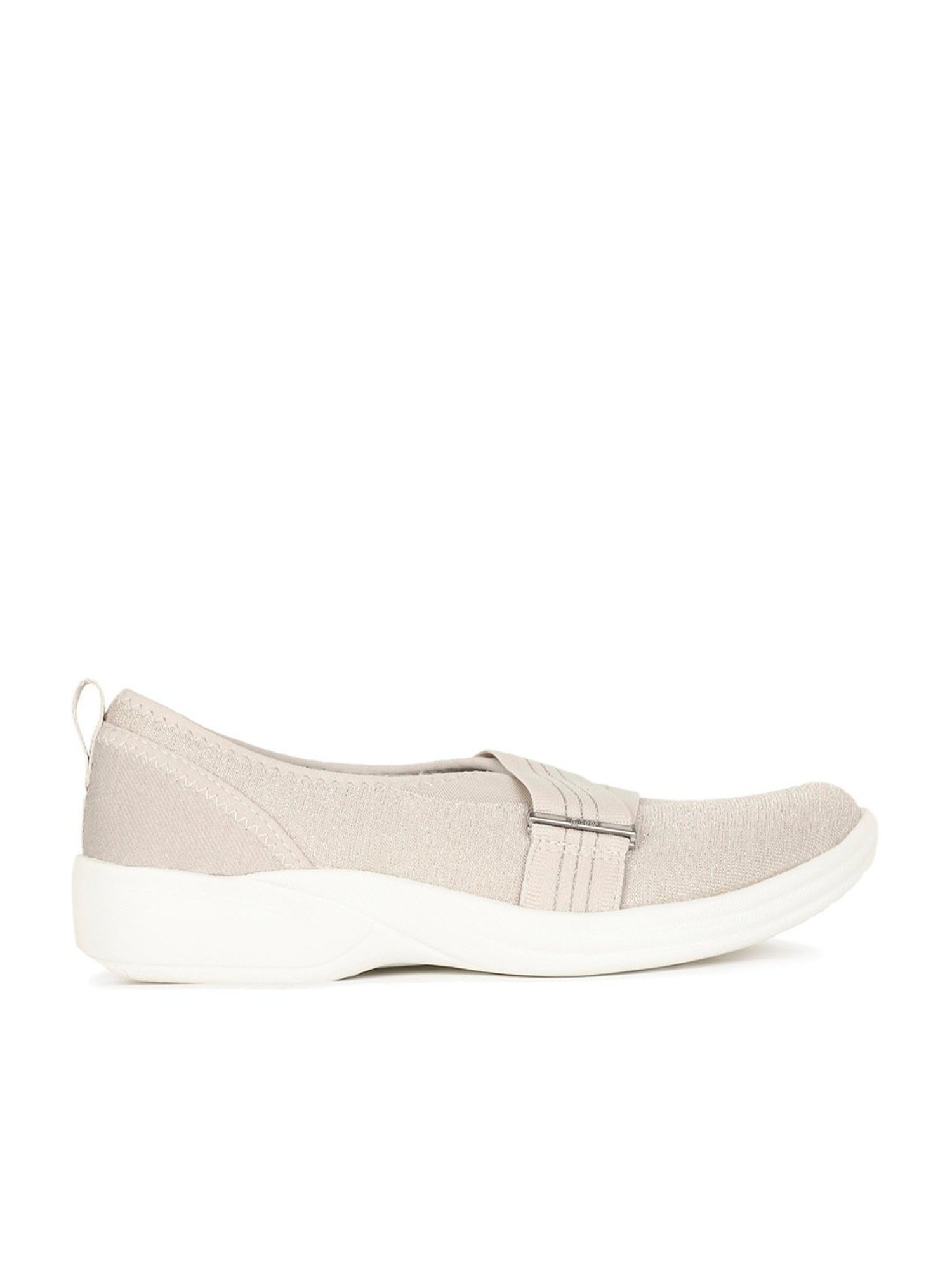 Bzees by Naturalizer Women's Ivory Walking Shoes