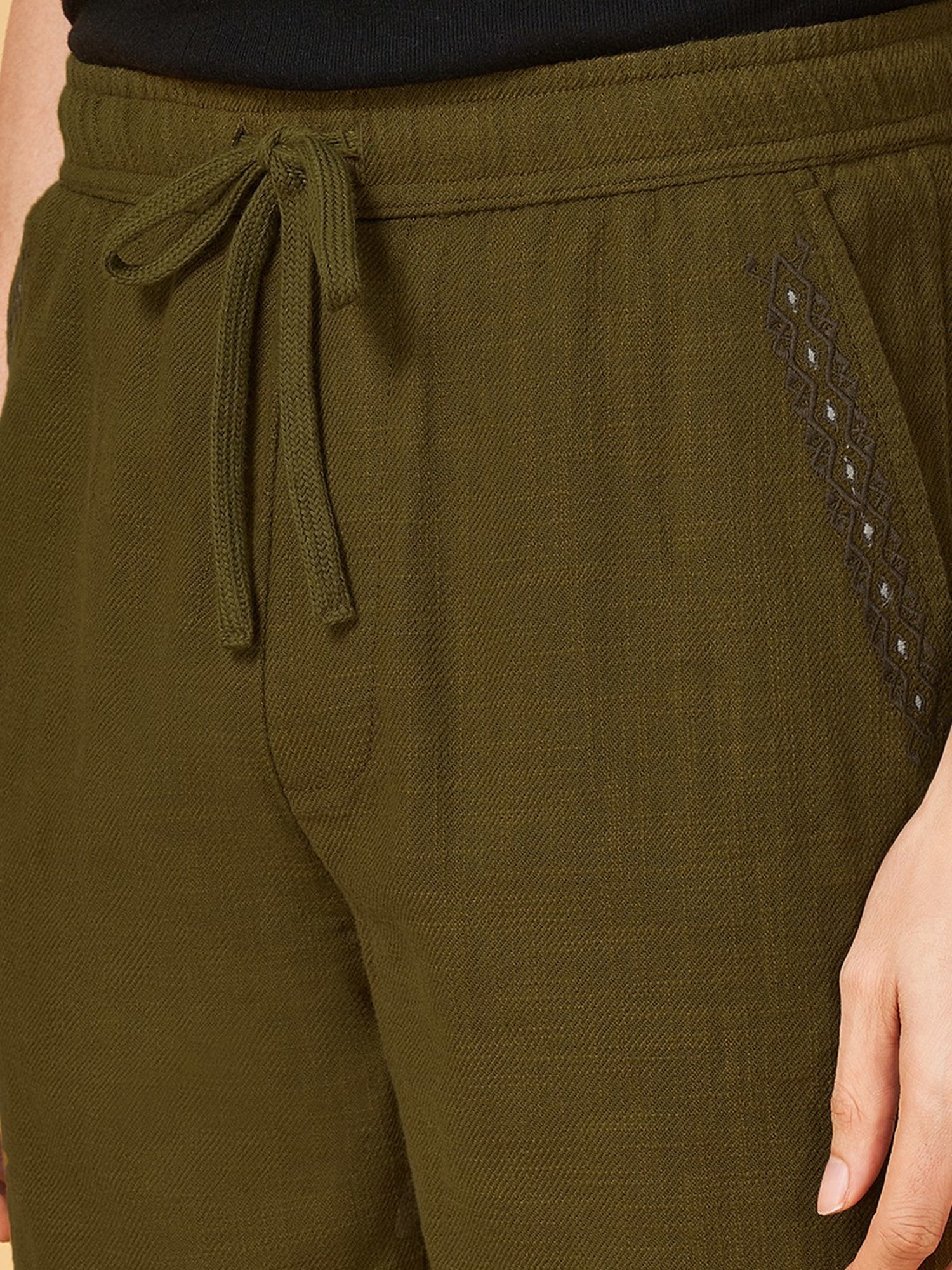 7 Alt by Pantaloons Olive Cotton Slim Fit Shorts