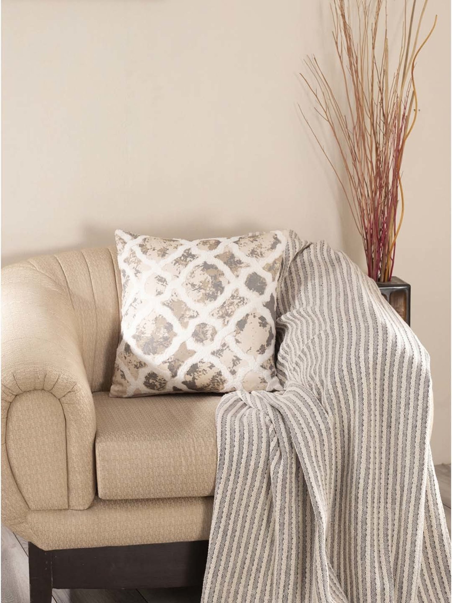 Maspar Hues Nouveau Tradition Form Replay Beige Cotton Cushion Cover