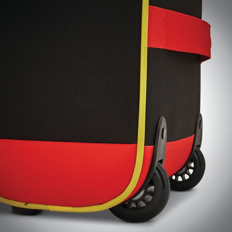 American Tourister 18'' Minnie Mouse Upright Hardside Suitcase