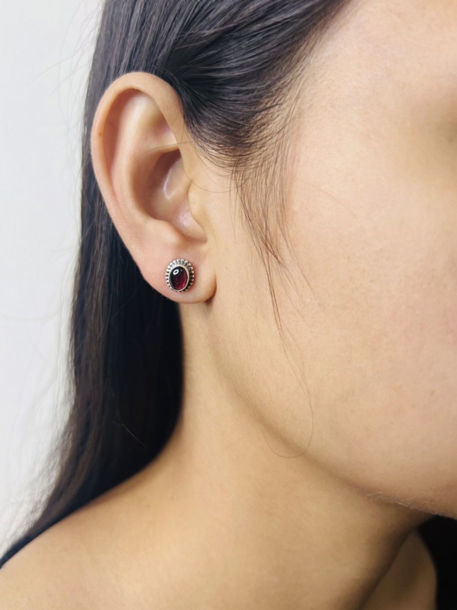 Arte Jewels 925 Sterling Silver Garnet Stone Oval Stud Earrings for Women & Girls