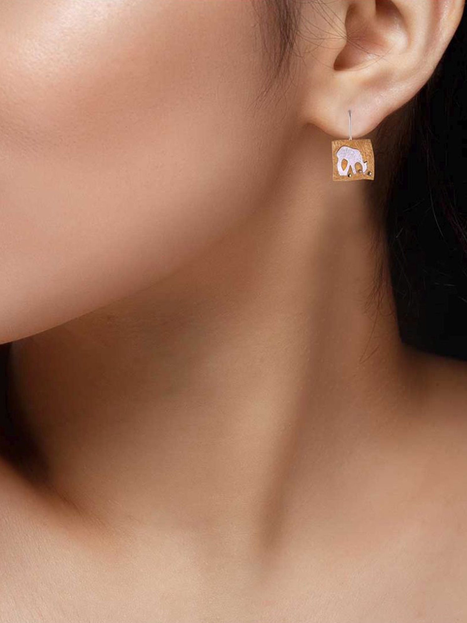 Rihi by P.C. Chandra Jewellers 925 Silver Abstract Animal Pendant with Earring Set for Women & Girls