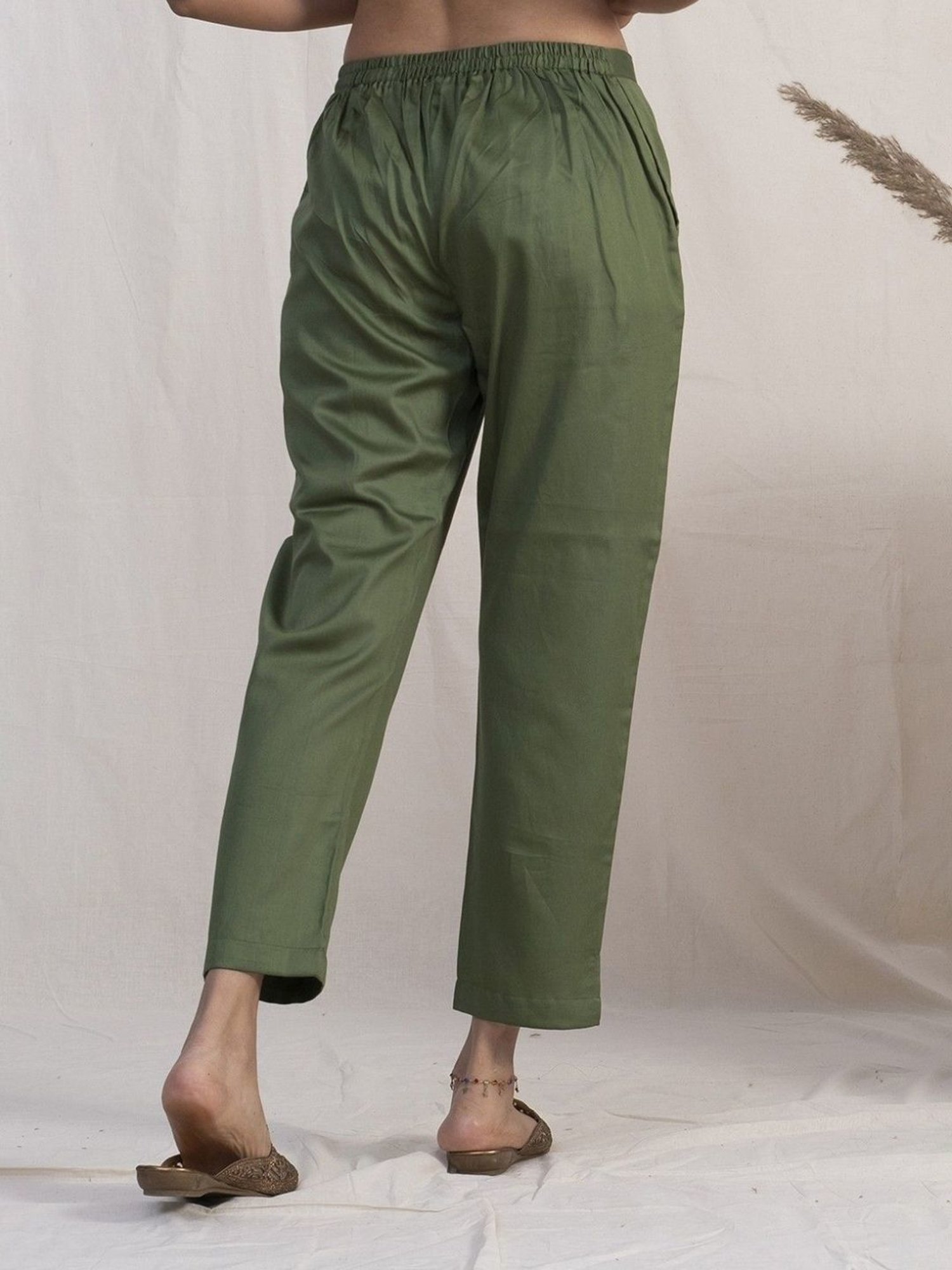 Akiso Jashn Green Ciggerette Pant