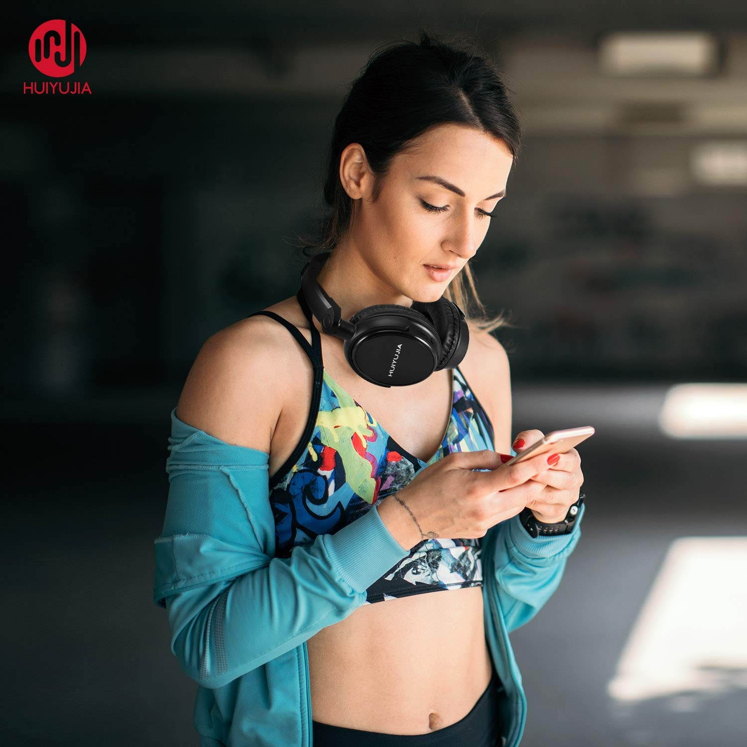 HUIYUJIA Wireless Bluetooth Headphones with Over Ear, Hi-Fi Stereo Headset with Soft Memory-Protein Earmuffs & Audio Cable, w/Built-in Mic PC/TV/Cell Phones