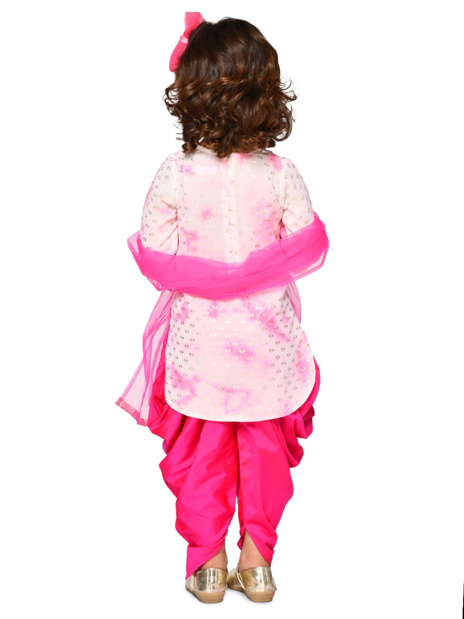 Saka Designs Kids Magenta & Gold Tie Dye Kurta with Dhoti & Dupatta