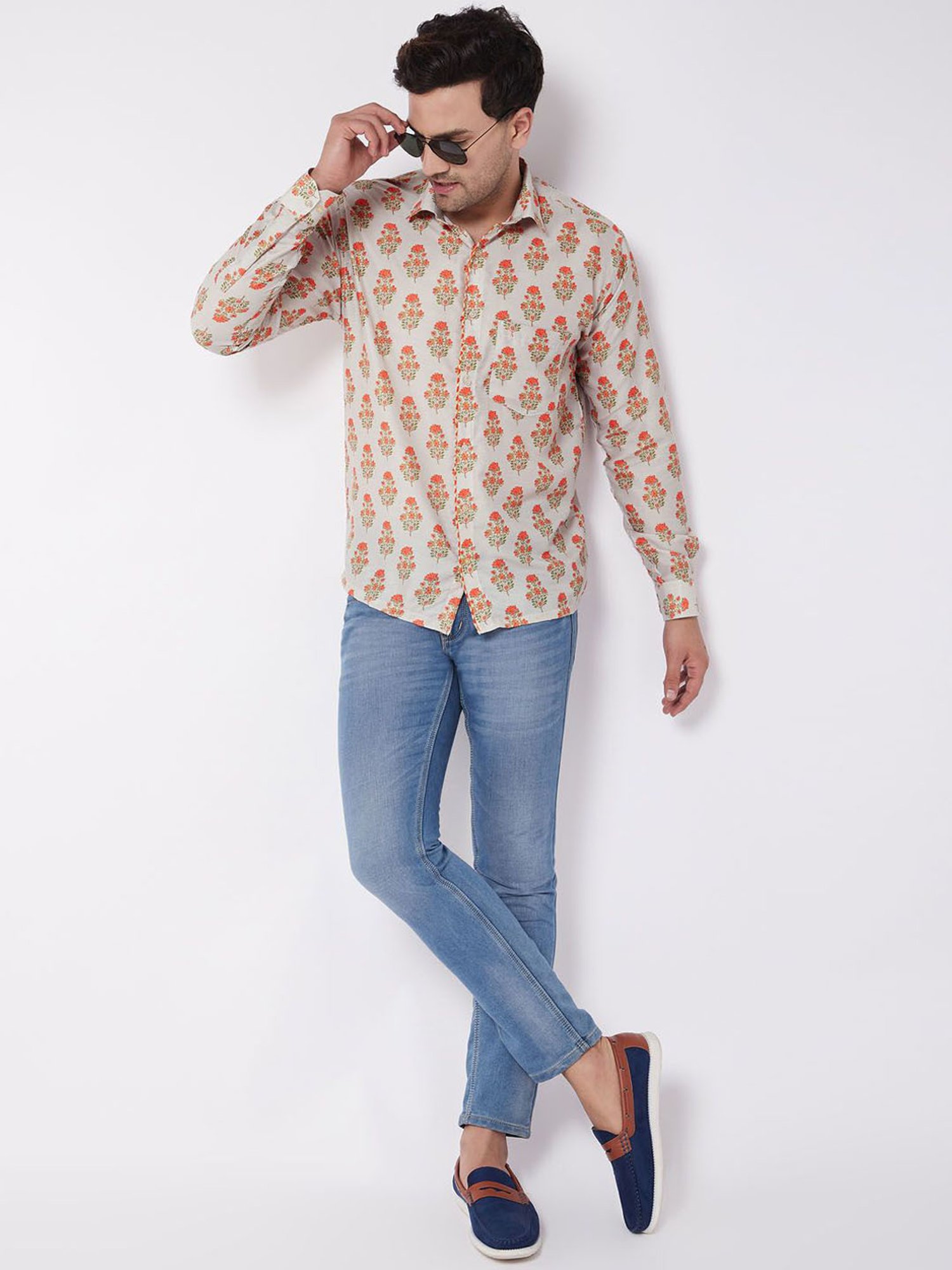 Vastramay Beige Straight Fit Printed Shirts