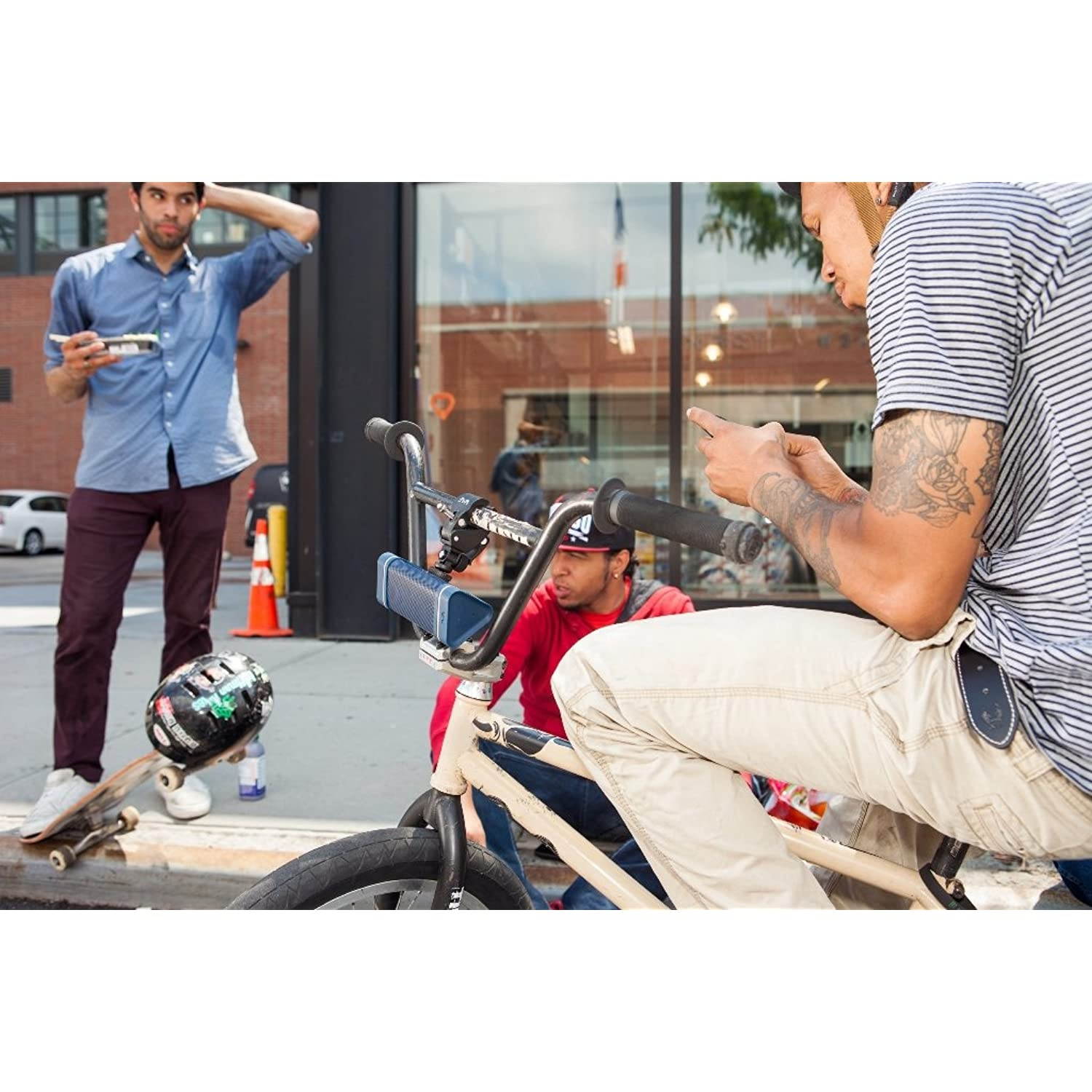 Hercules WAE Outdoor 04PLUS Bluetooth Speaker-  Packaging