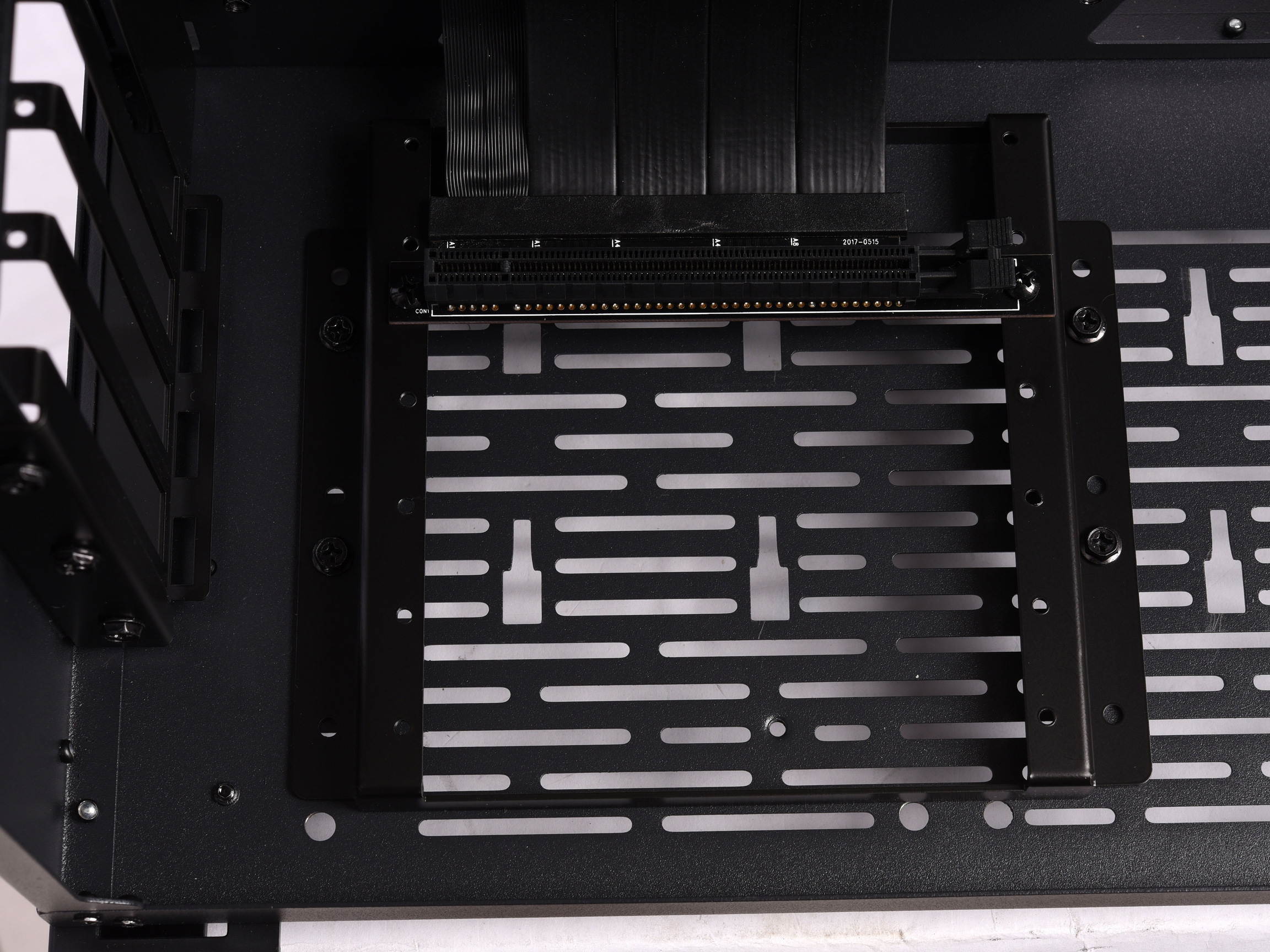 LIAN LI O11D-1X Premium PCI-E x16 3.0 Black Extender Riser Cable 200mm and Cover Bracket for PC-O11D and PC-O11AIR