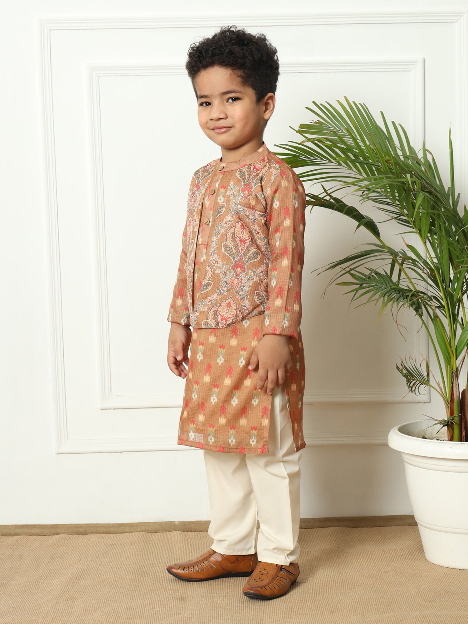 READIPRINT FASHIONS Kids Brown & Cream Printed Full Sleeves Kurta, Pyjamas with Attached Jacket