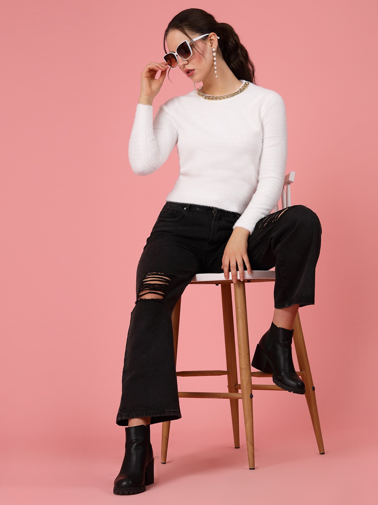 Mafadeny White Regular Fit Sweater