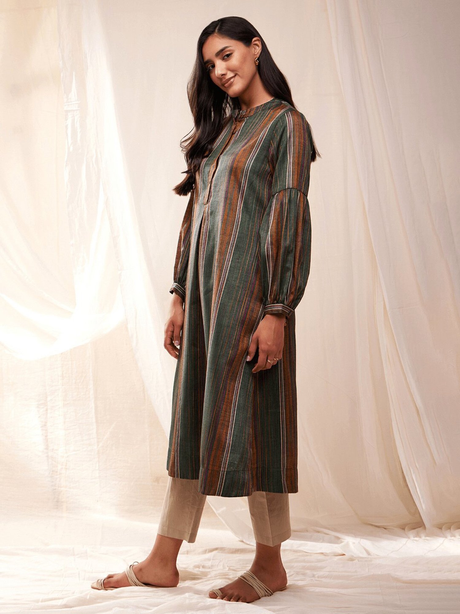 Pink Fort Green Striped Kurta